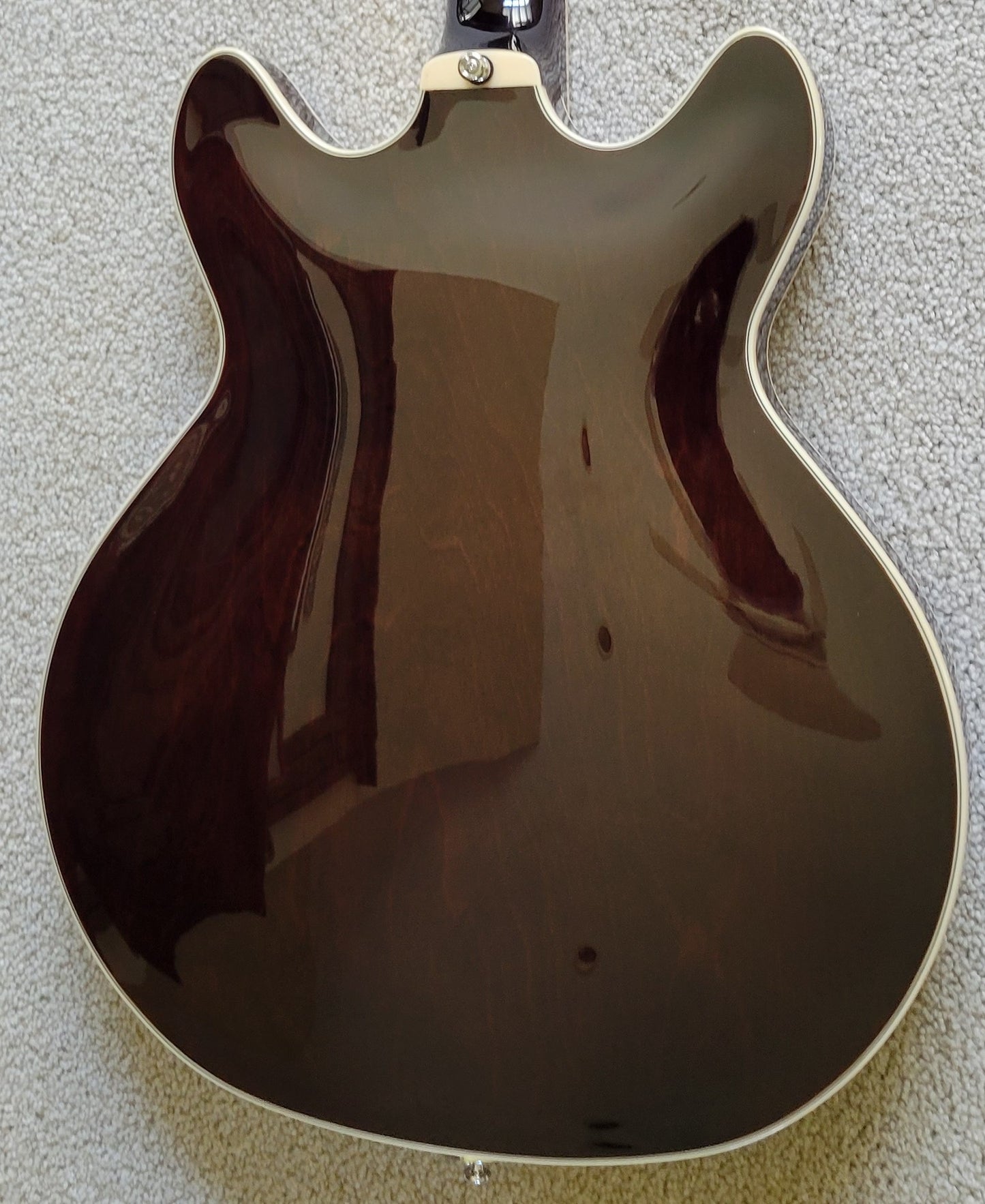 Guild Starfire I Semi-Hollow Bass Guitar, Vintage Walnut, New Hard Shell Case