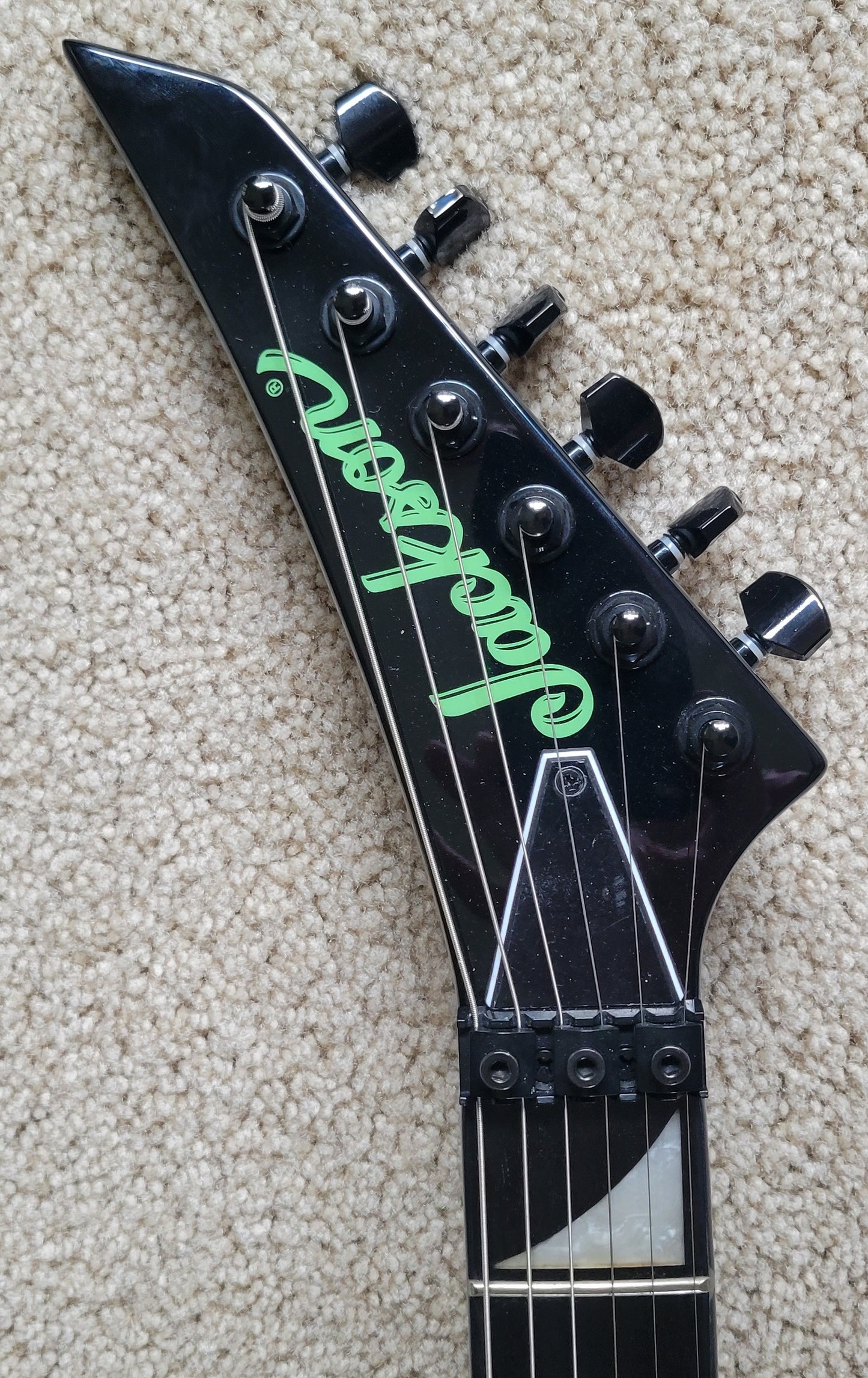 Jackson Pro Series Signature Brandon Ellis Kelly Electric Guitar, Green Crackle, Jackson Gig Bag