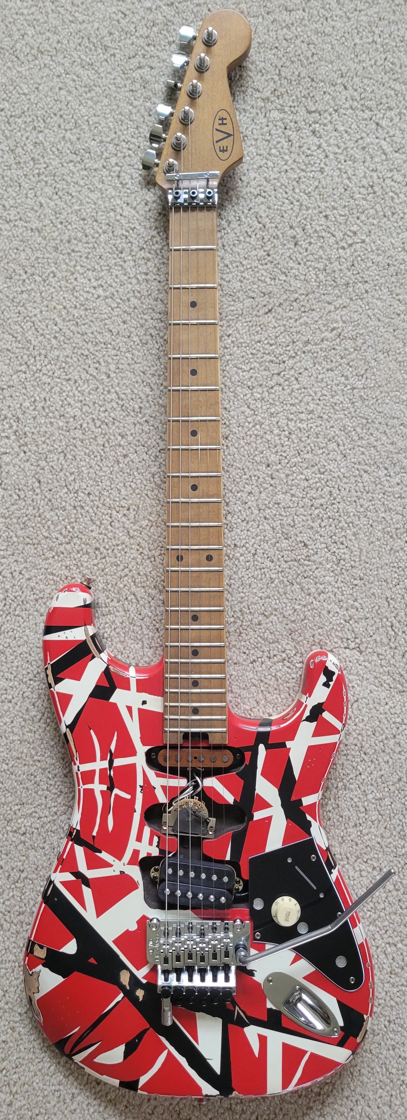EVH Striped Series Frankenstein Frankie Electric Guitar, EVH Gig Bag