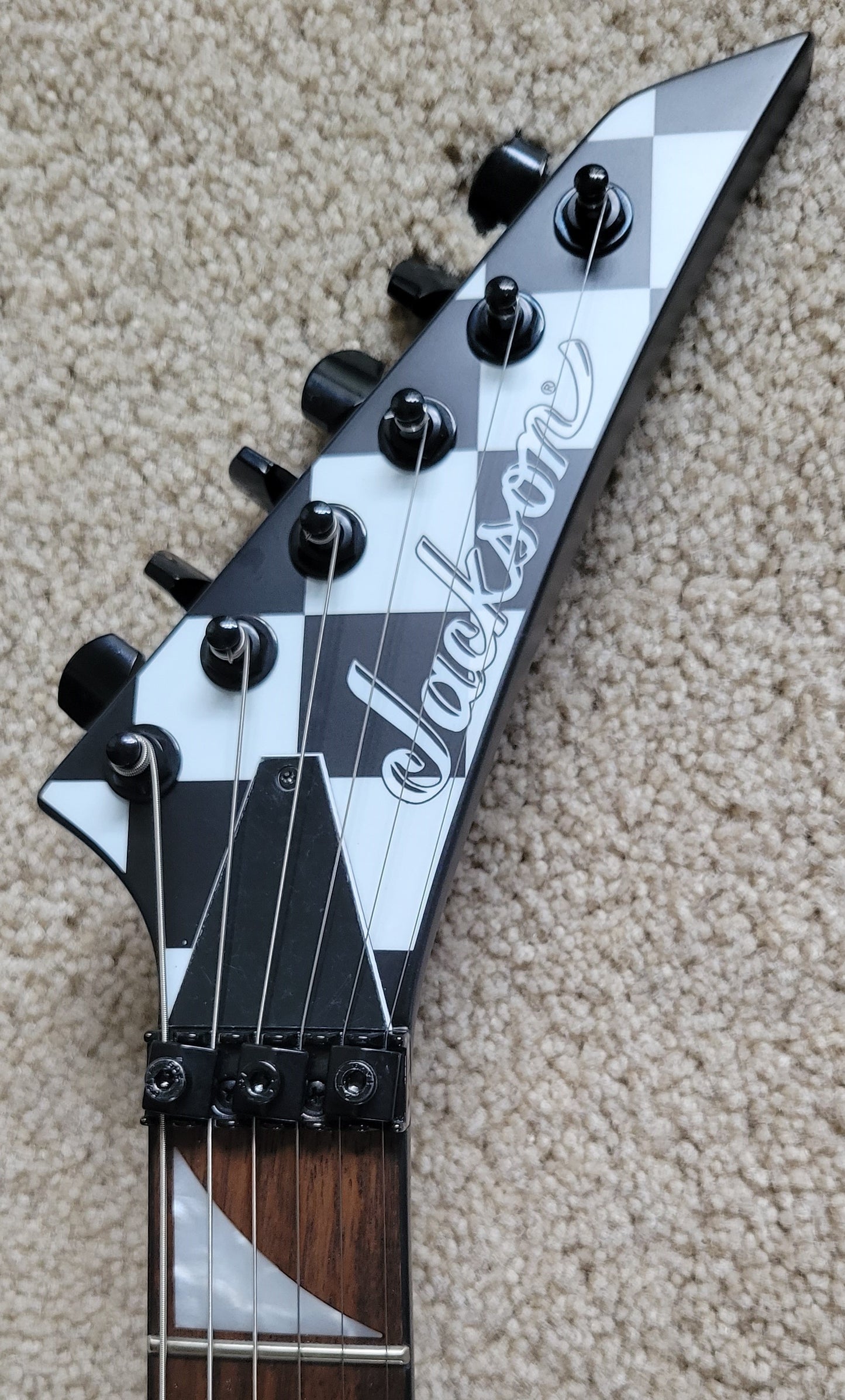 Jackson X Series Soloist SLX DX Electric Guitar, Checkered Past, New Hard Shell Case