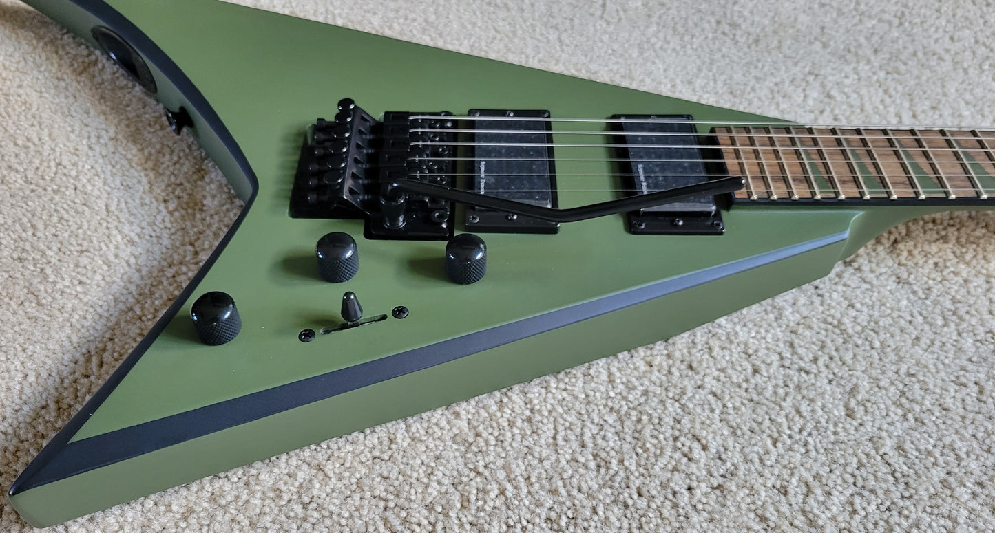 Jackson X Series Rhoads RRX24 Electric Guitar, Matte Army Drab with Black Bevels, New Gig Bag
