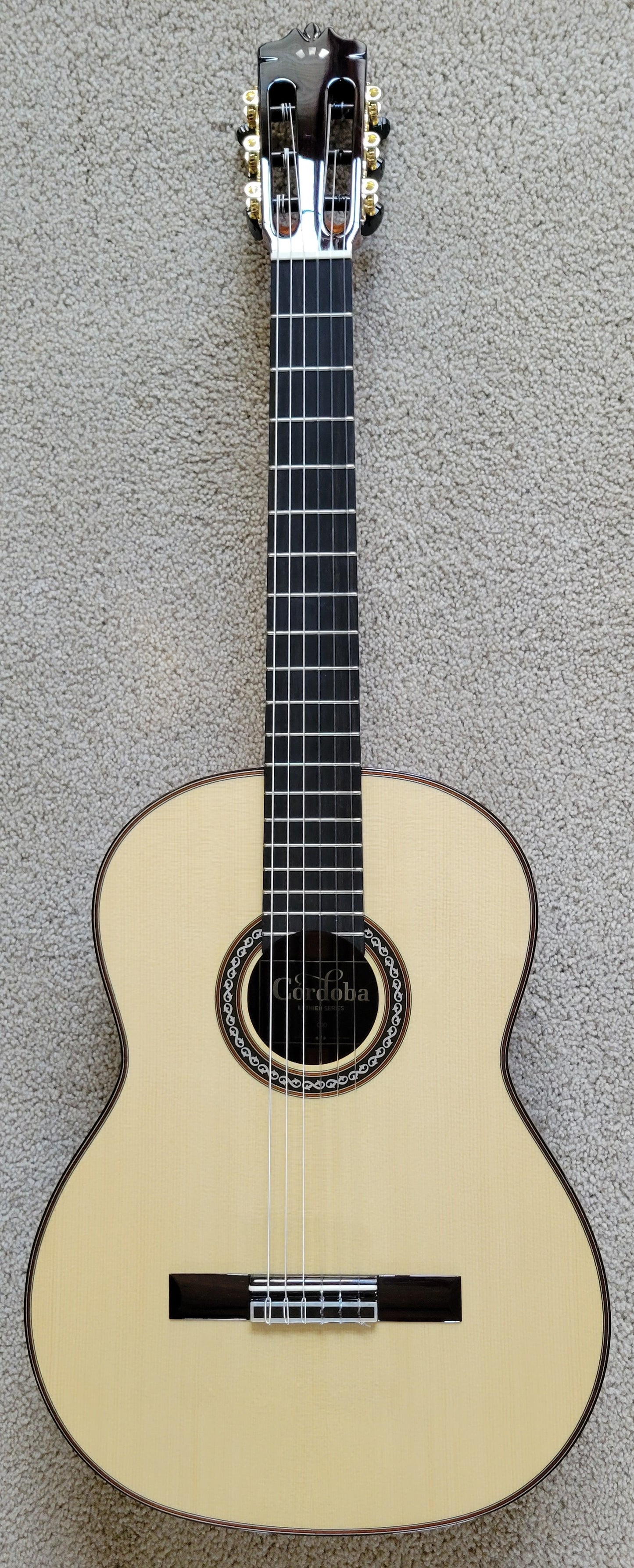 New Cordoba C10 SP Spanish Classical Traditional Acoustic Guitar, Polyfoam Case