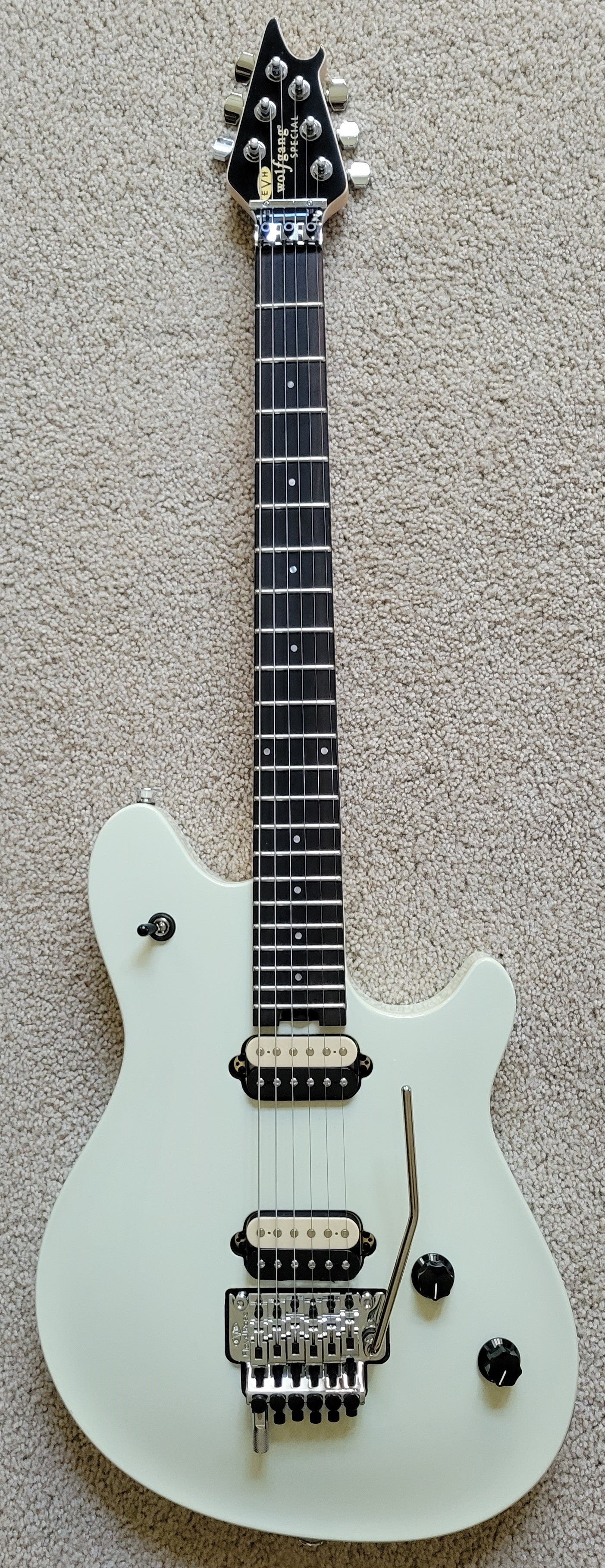 EVH Wolfgang Special, Ebony Fingerboard, Ivory Finish, New Hard Shell Case