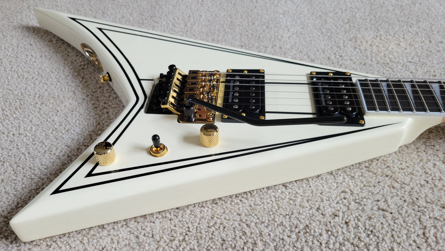 Jackson Pro Series Rhoads RR3 Electric Guitar, Ivory with Black Pinstripes, New Gig Bag