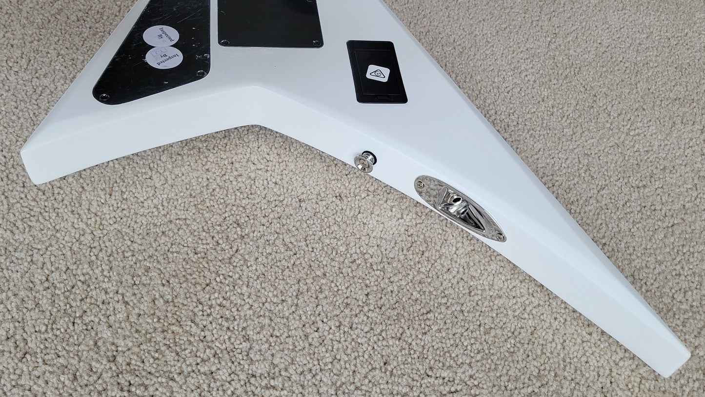 Jackson X Series Rhoads RRX24M Electric Guitar, White with Black Pinstripes, New Gig Bag