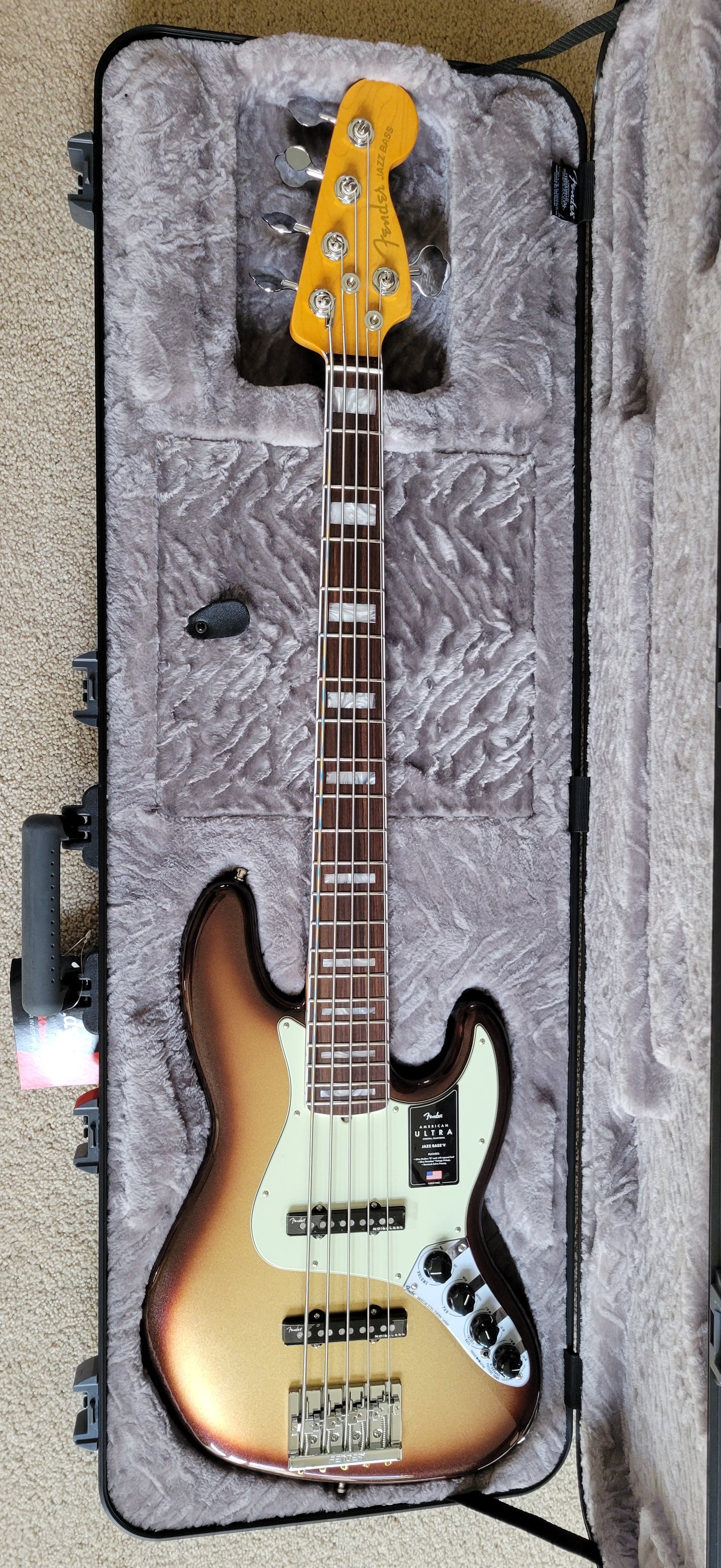 Fender American Ultra Jazz Bass V Guitar, Mocha Burst, Premium Molded Case