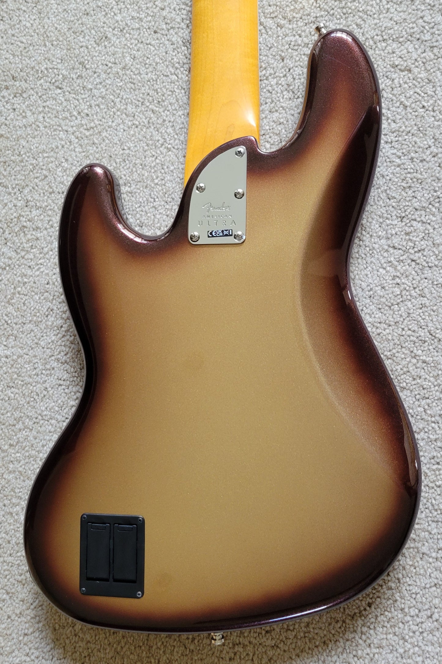 Fender American Ultra Jazz Bass V Guitar, Mocha Burst, Premium Molded Case