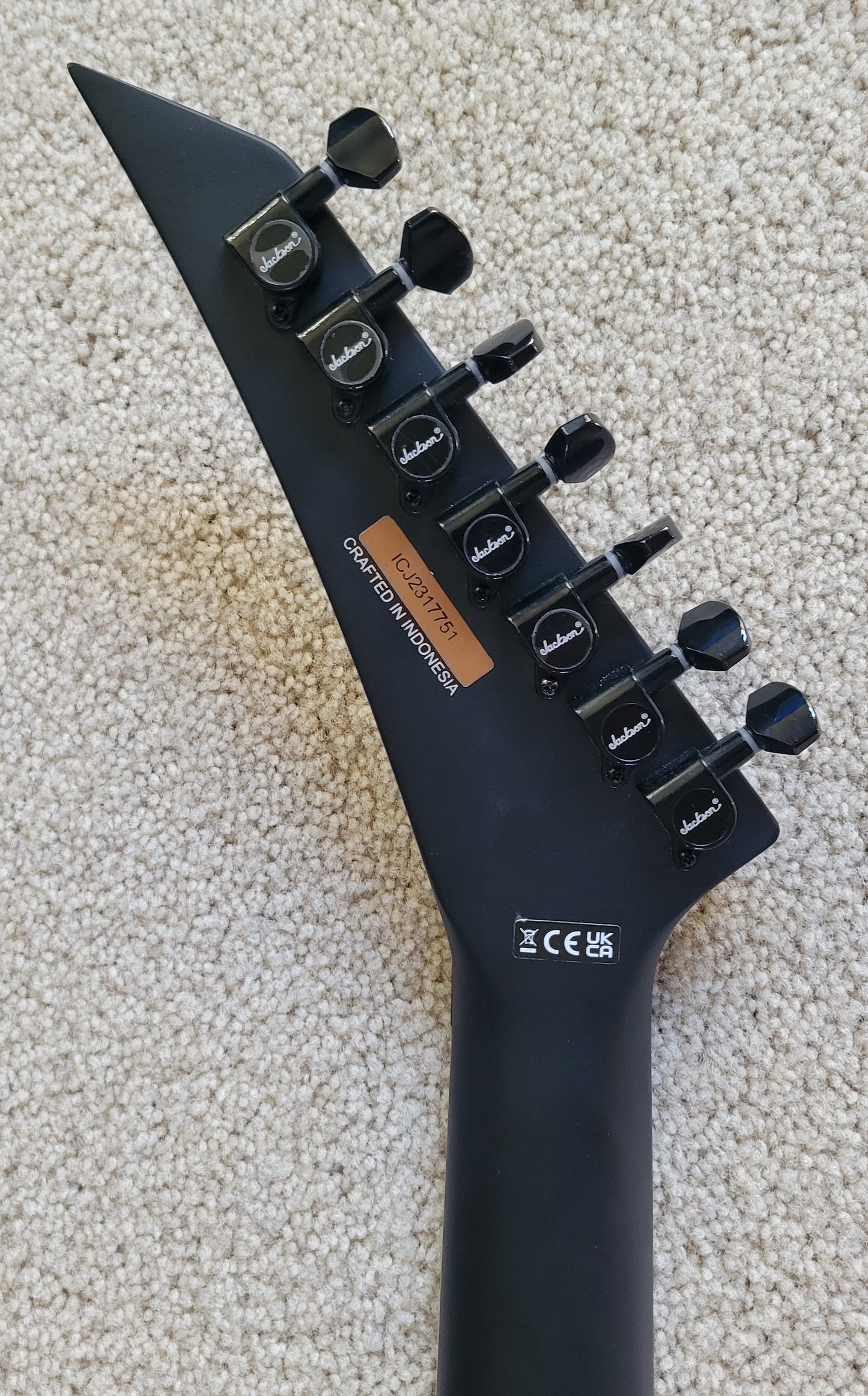 Jackson X Series King V KVX-MG7 Electric Guitar, Satin Black with Primer Gray Bevels, Gig Bag
