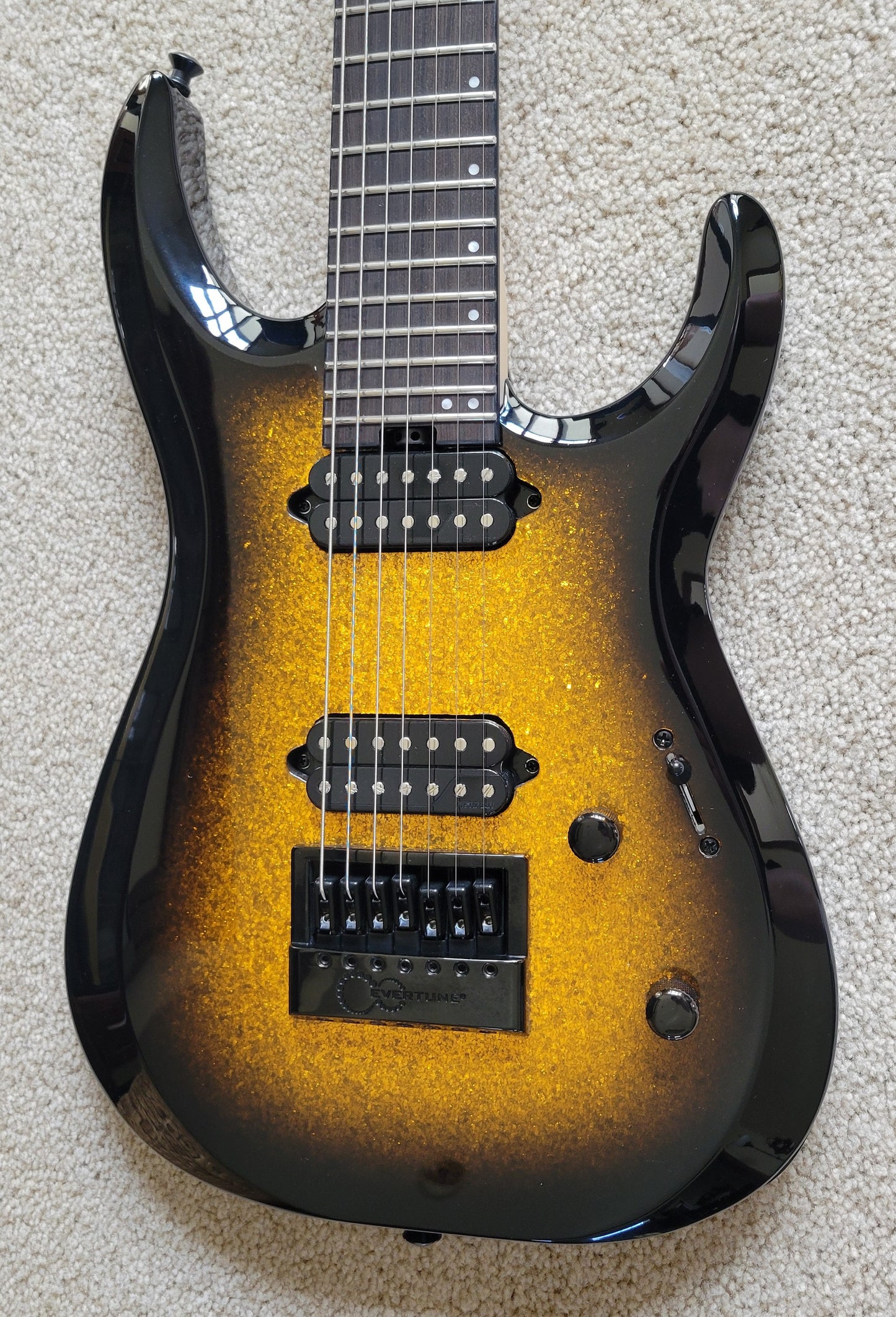Jackson Pro Plus Dinky MDK Evertune 7 String Electric Guitar, Gold Sparkle, New Hard Shell Case