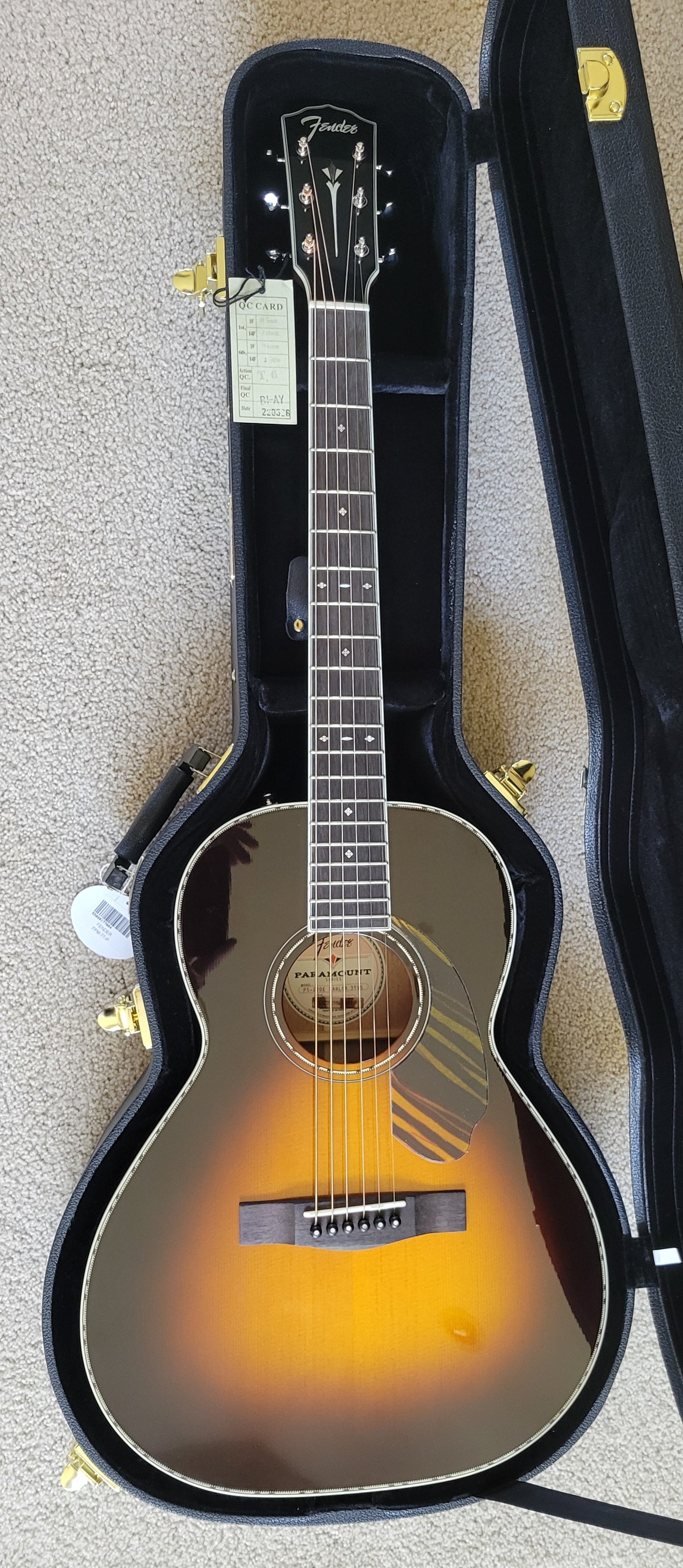 Fender PS-220E Parlor Acoustic Electric Guitar, 3 Color Vintage Sunburst, Hard Shell Case