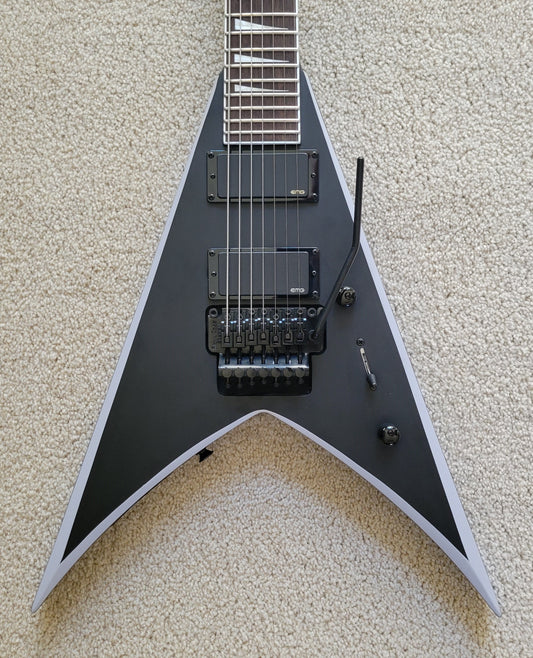 Jackson X Series King V KVX-MG7 Electric Guitar, Satin Black with Primer Gray Bevels