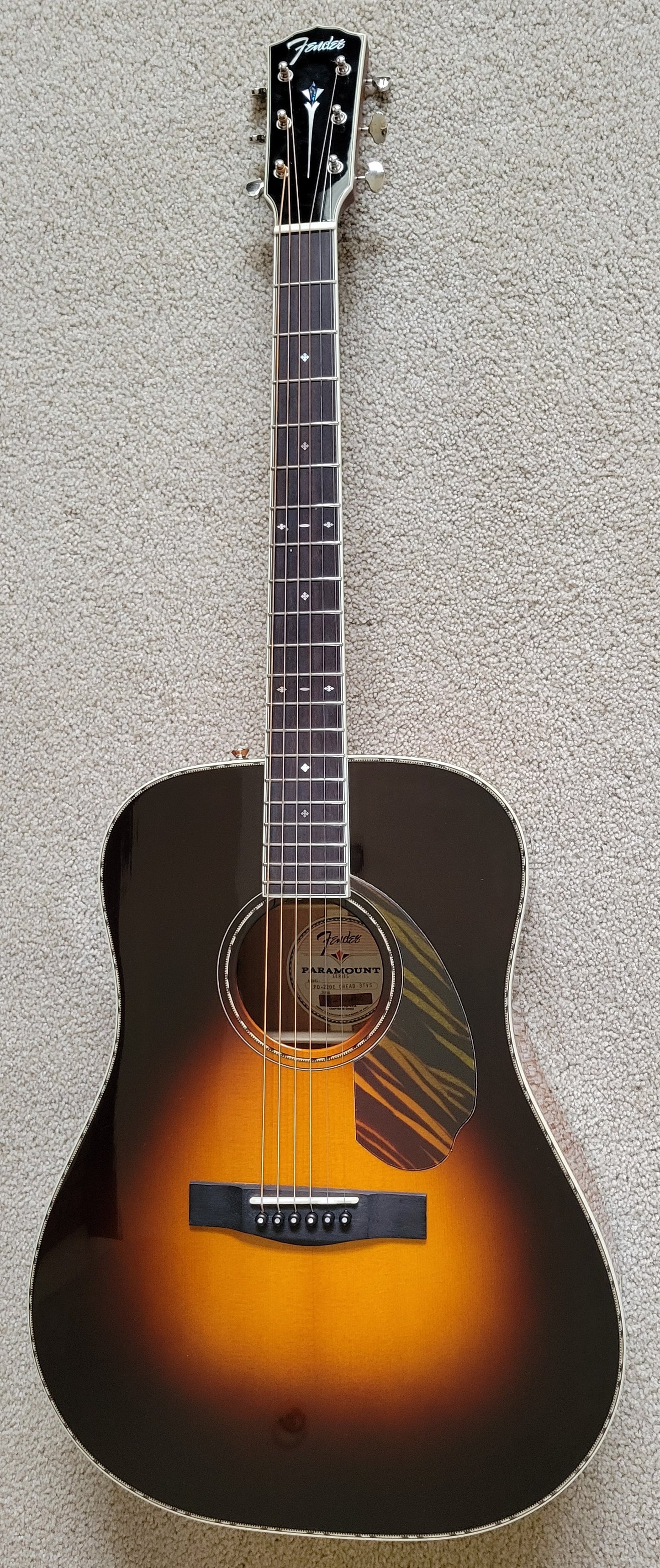 Fender Paramount PD-220E Dreadnought Acoustic Electric Guitar, 3-Color Vintage Sunburst, Hard Shell Case