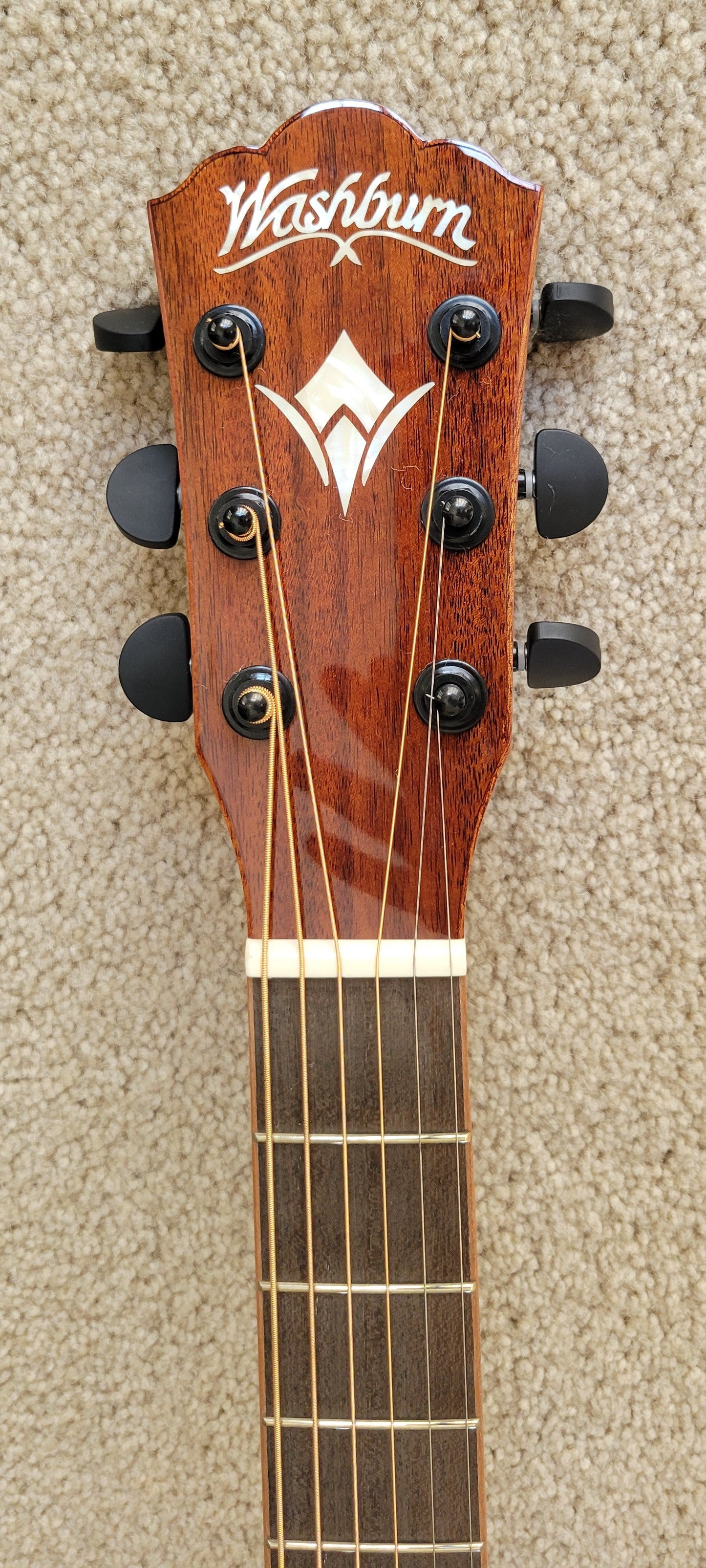 Washburn Comfort G55CE Koa Acoustic Electric Guitar, Natural Finish, Hard Shell Case