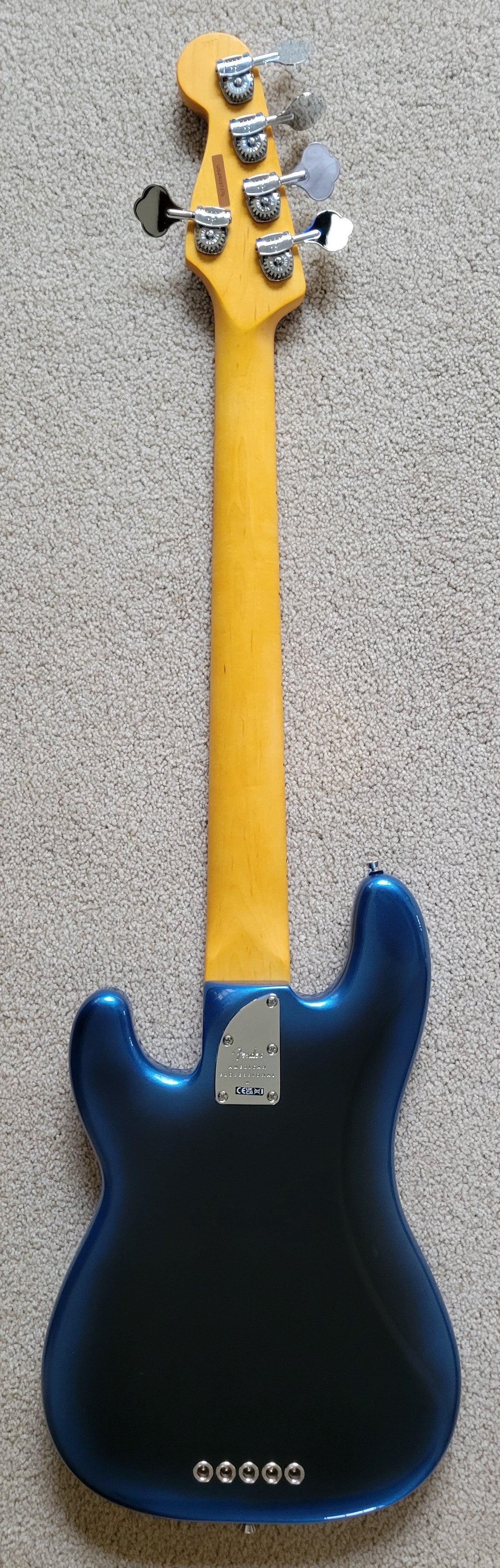 Fender American Professional II Precision Bass V, Dark Night, Deluxe Molded Case