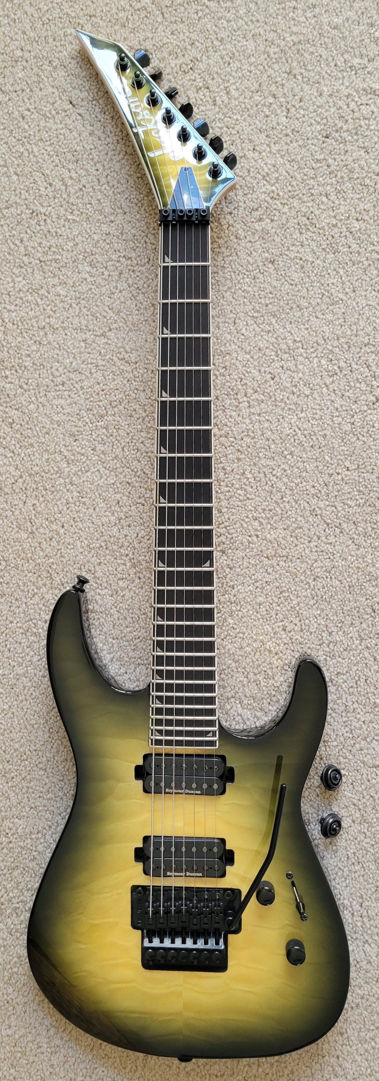Jackson Pro Series Soloist SL7Q 7-String Electric Guitar, Alien Burst, New Hard Shell Case