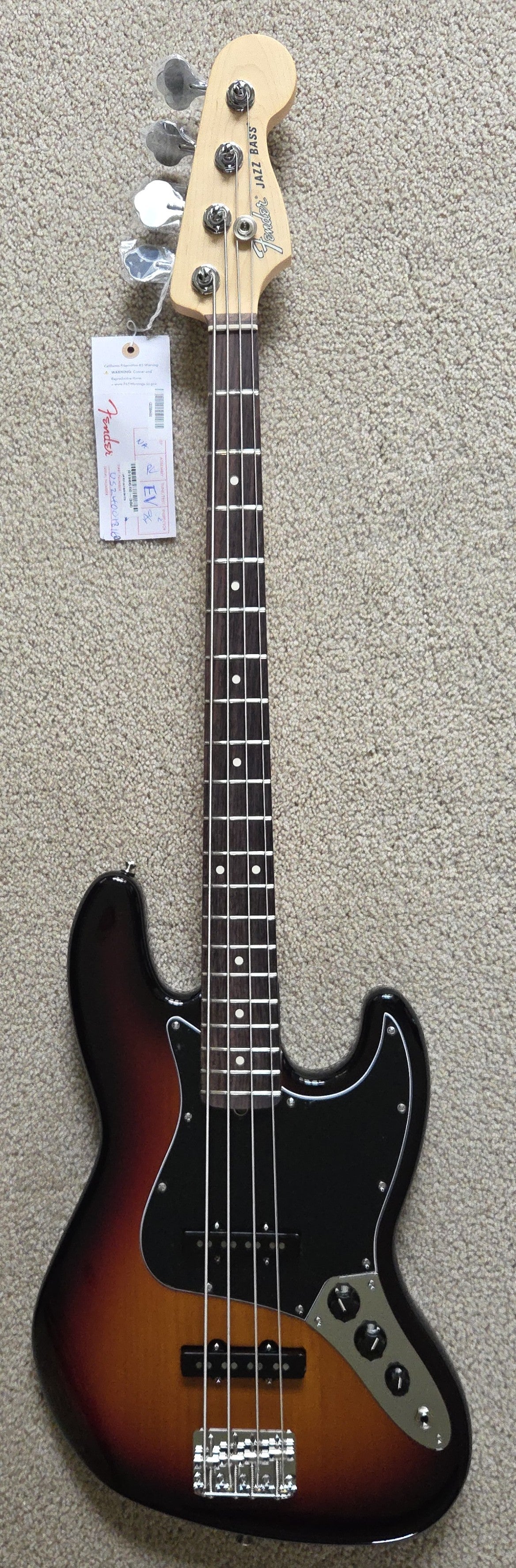 Fender American Performer Jazz Bass Guitar, 3-Color Sunburst, New Gig Bag