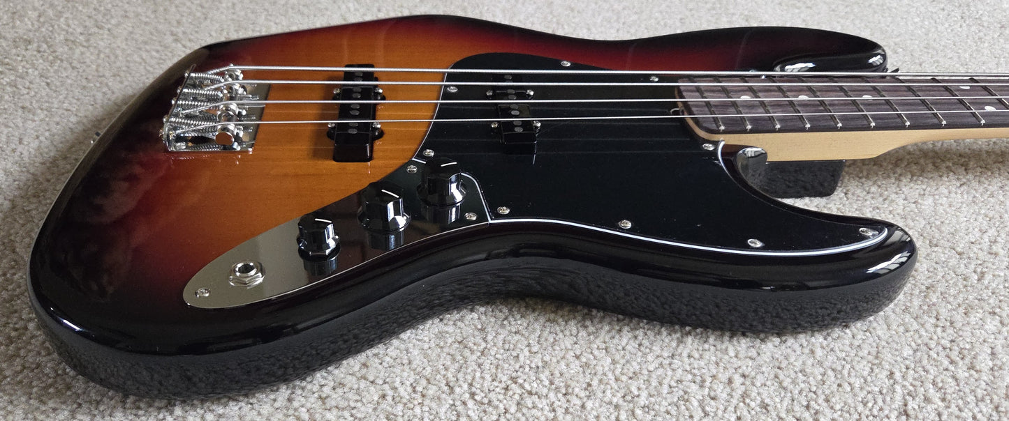 Fender American Performer Jazz Bass Guitar, 3-Color Sunburst, New Gig Bag