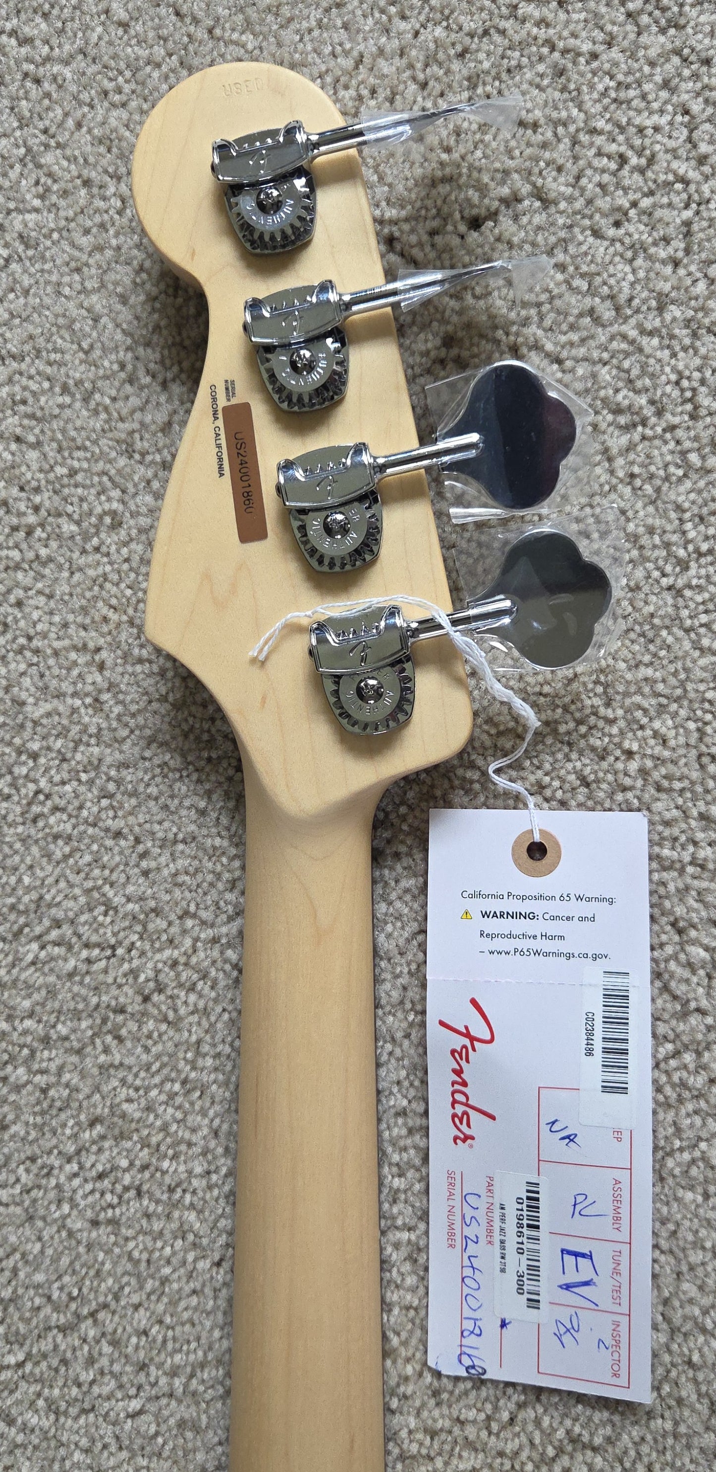 Fender American Performer Jazz Bass Guitar, 3-Color Sunburst, New Gig Bag