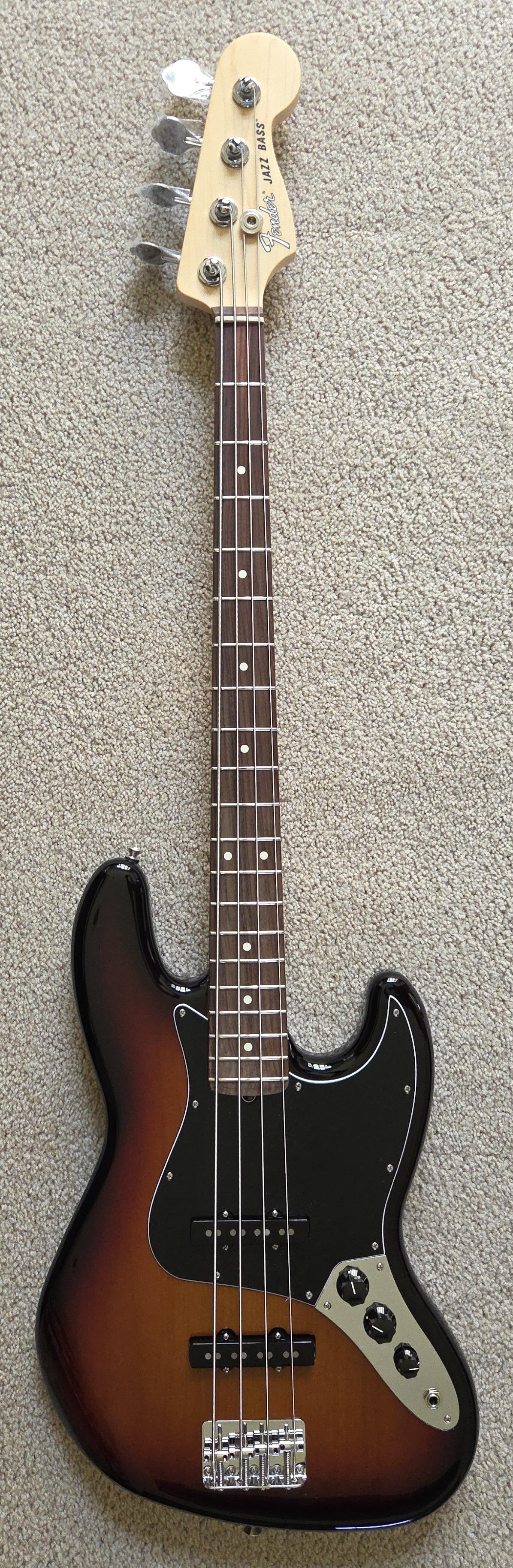 Fender American Performer Jazz Bass Guitar, 3-Color Sunburst, New Gig Bag