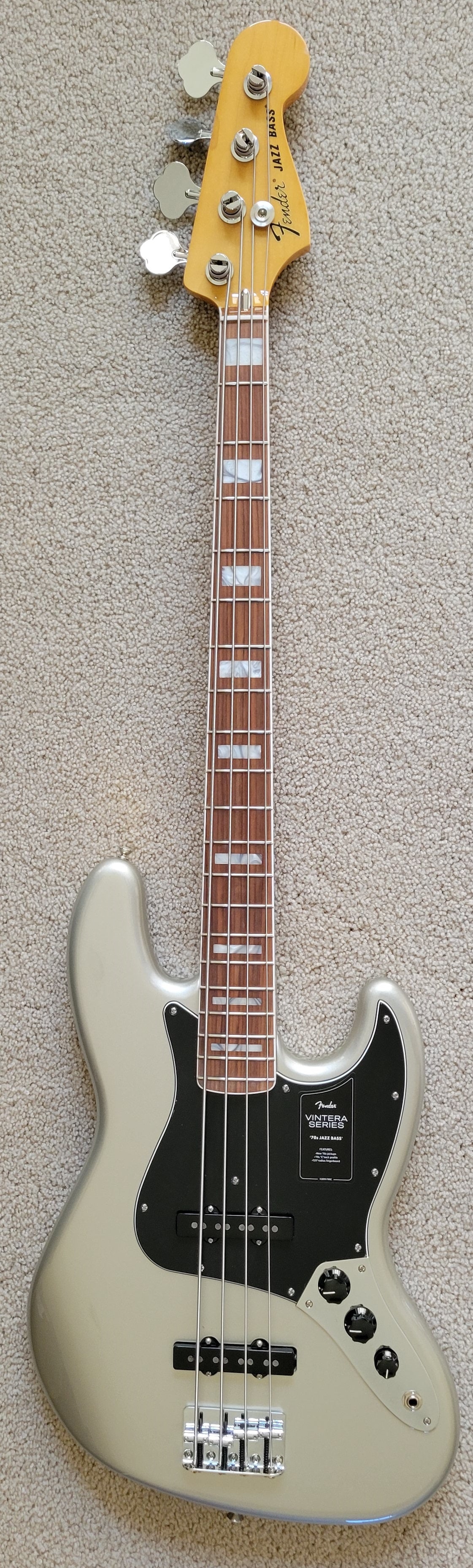 Fender Vintera '70s Jazz Bass Electric Guitar, Inca Silver, New Deluxe Gig Bag