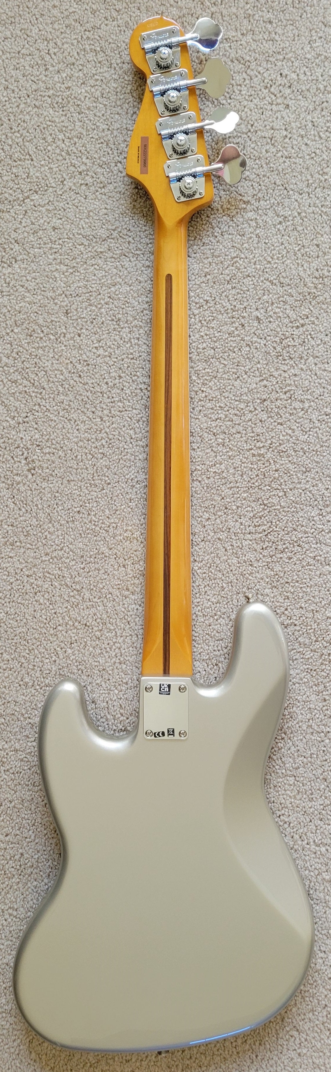 Fender Vintera '70s Jazz Bass Electric Guitar, Inca Silver, New Deluxe Gig Bag