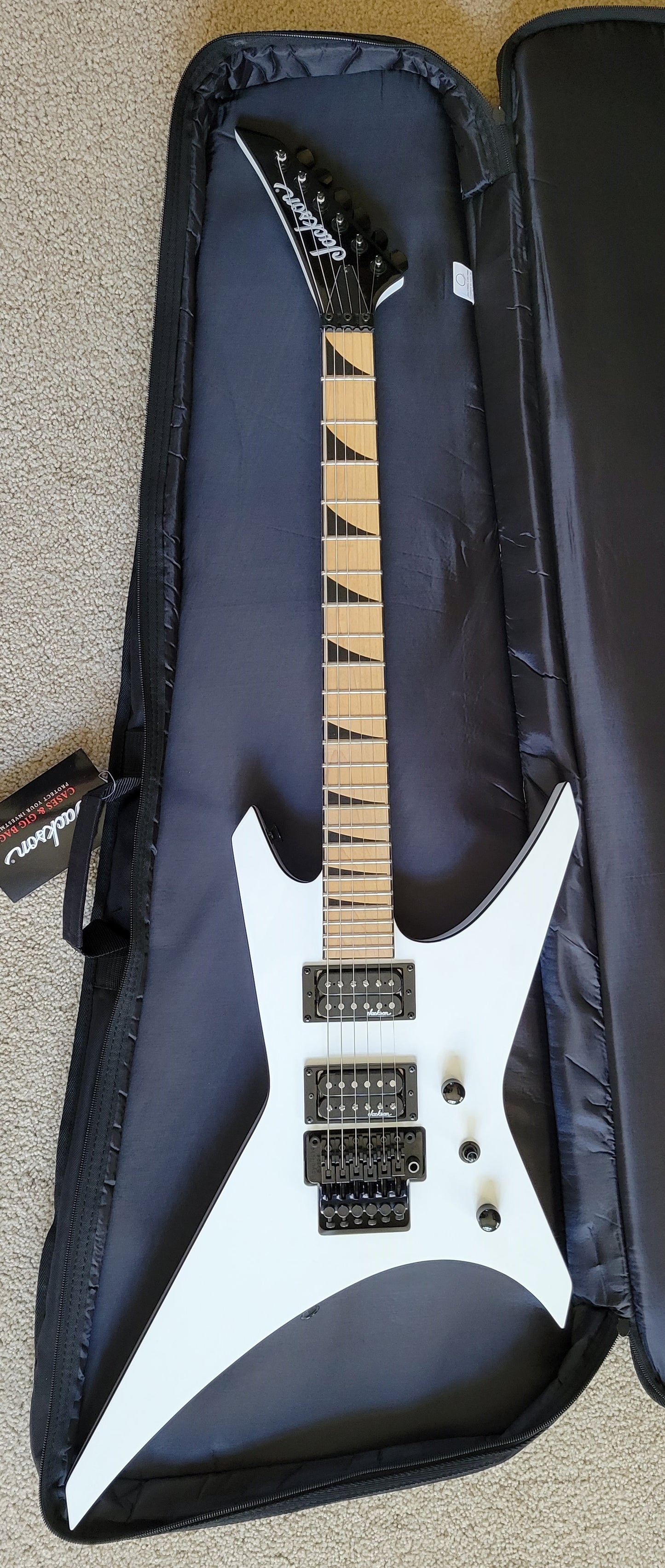 Jackson X Series Warrior WRX24M Electric Guitar, Snow White, New Jackson Gig Bag
