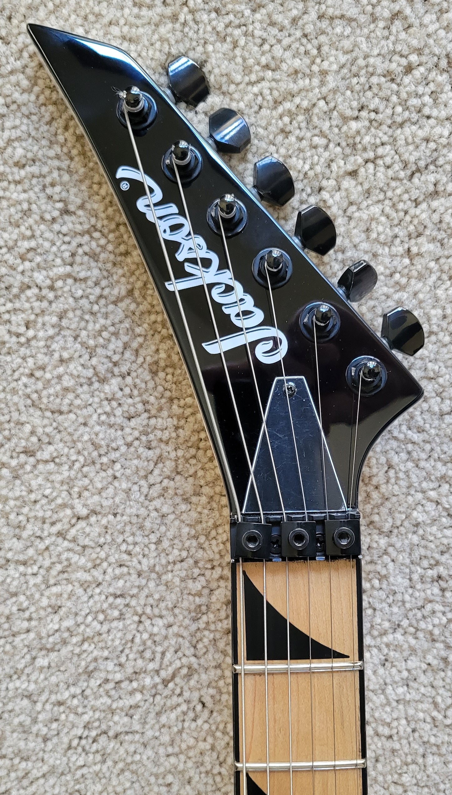 Jackson X Series Warrior WRX24M Electric Guitar, Snow White, New Jackson Gig Bag