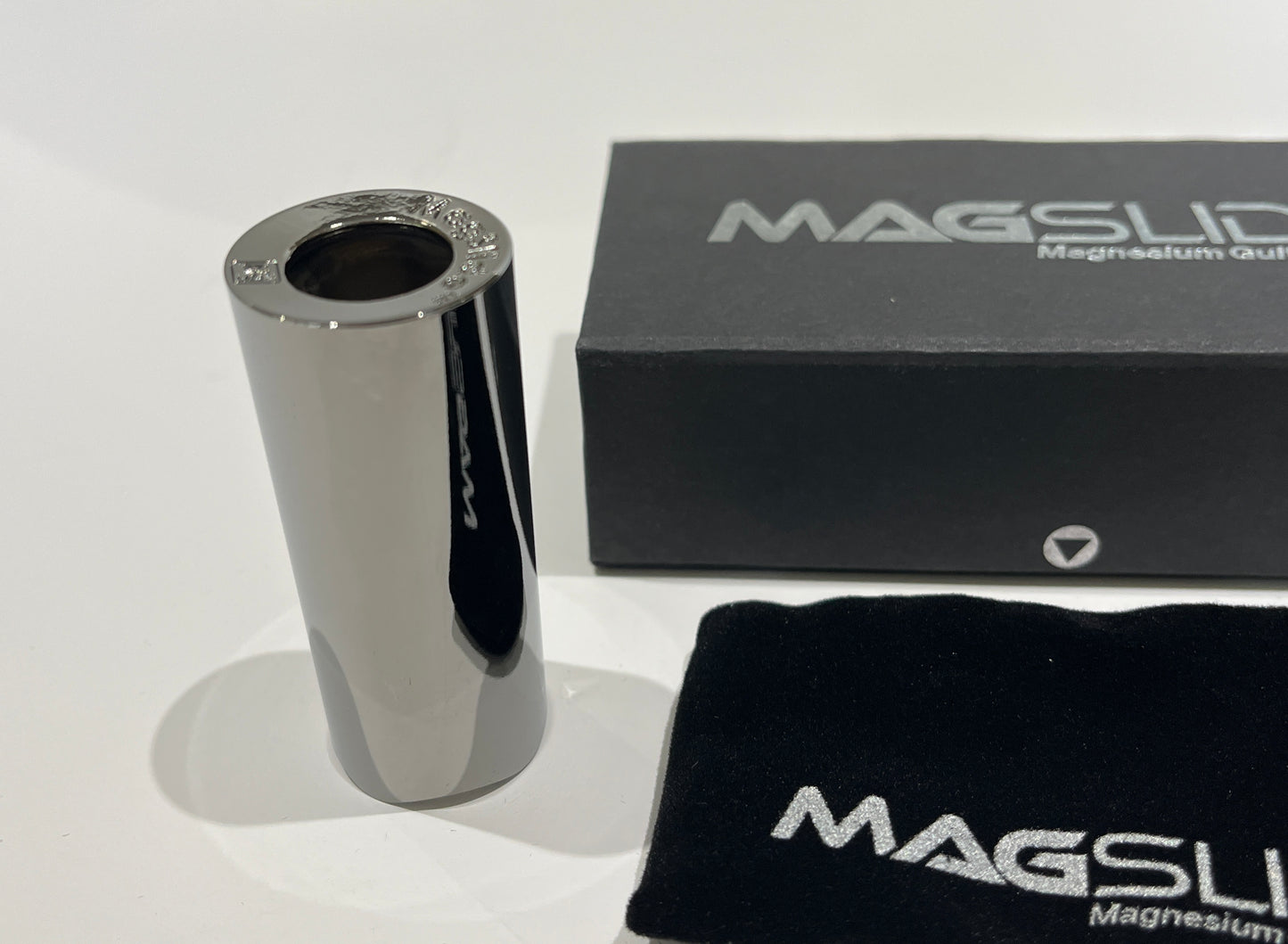 MagSlide Magnesium Guitar Slide, MS-1 "Black Chrome" Pinky Size