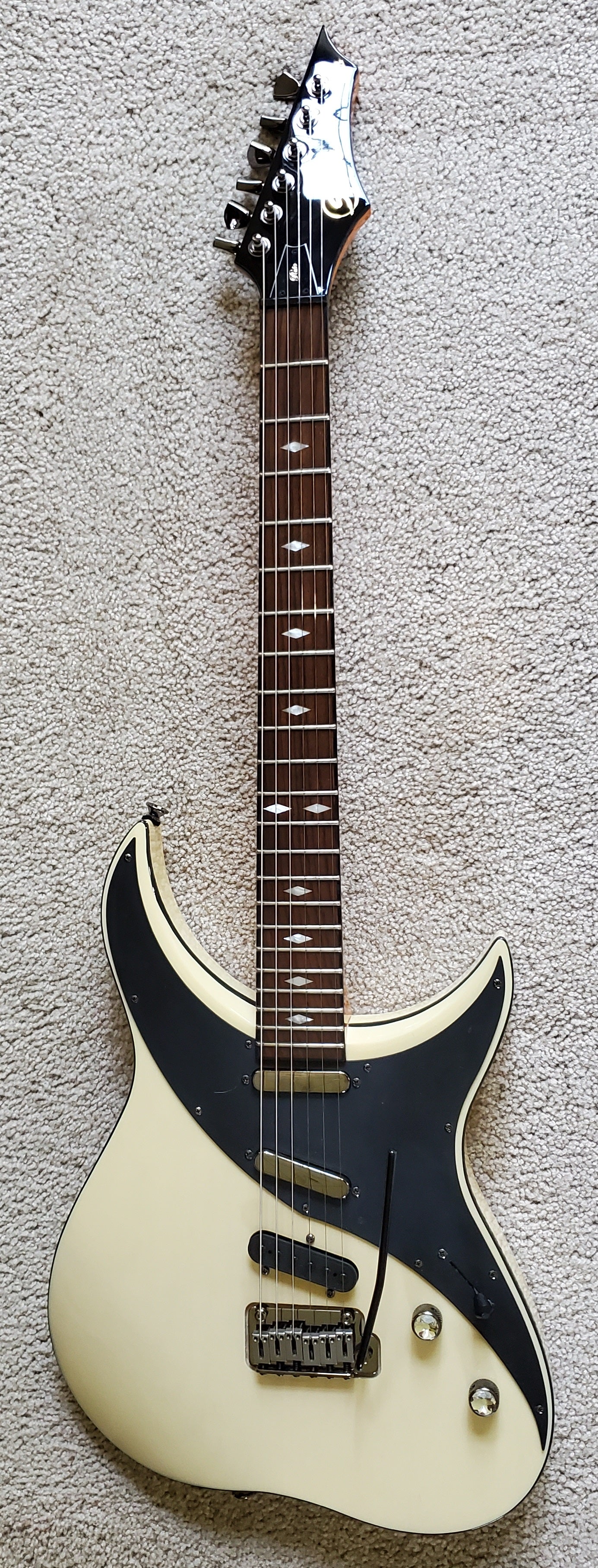 Samick JTR Design RS20 Rose Electric Guitar, New Hard Shell Case