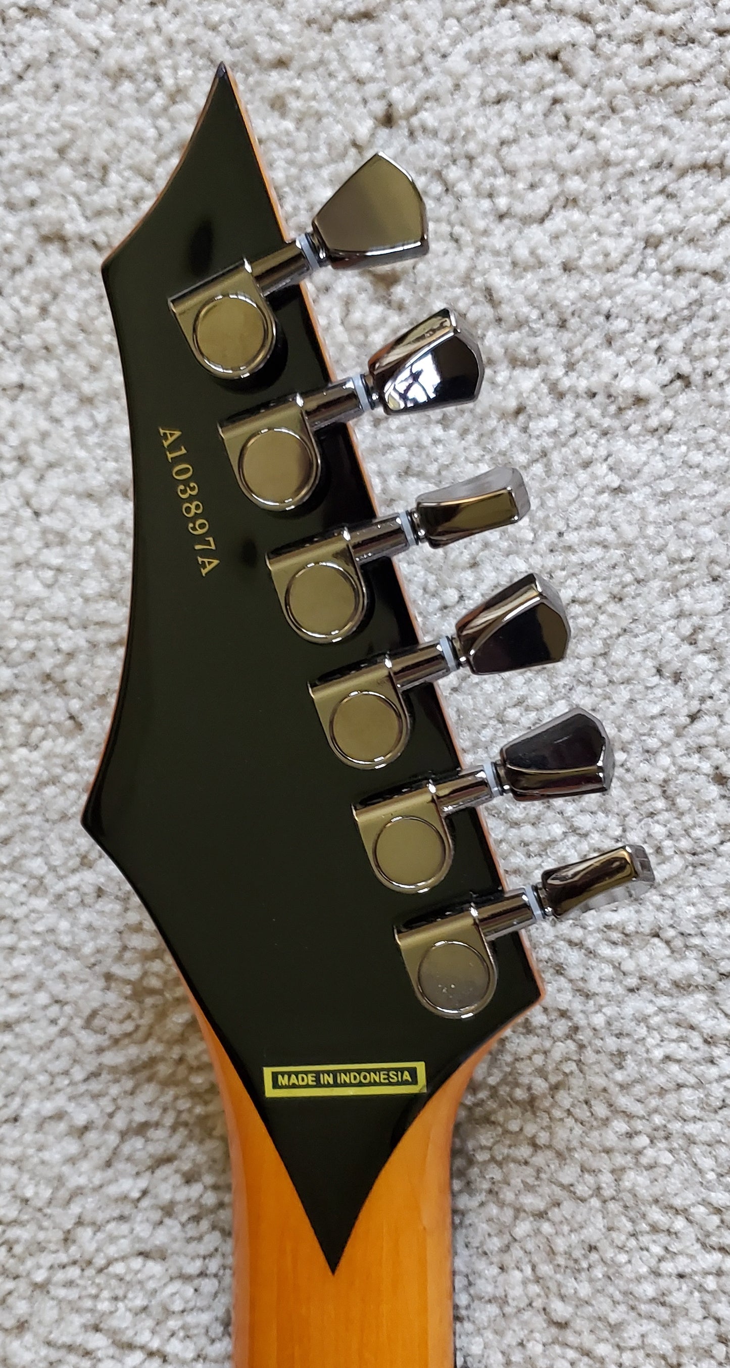 Samick JTR Design RS20 Rose Electric Guitar, New Hard Shell Case
