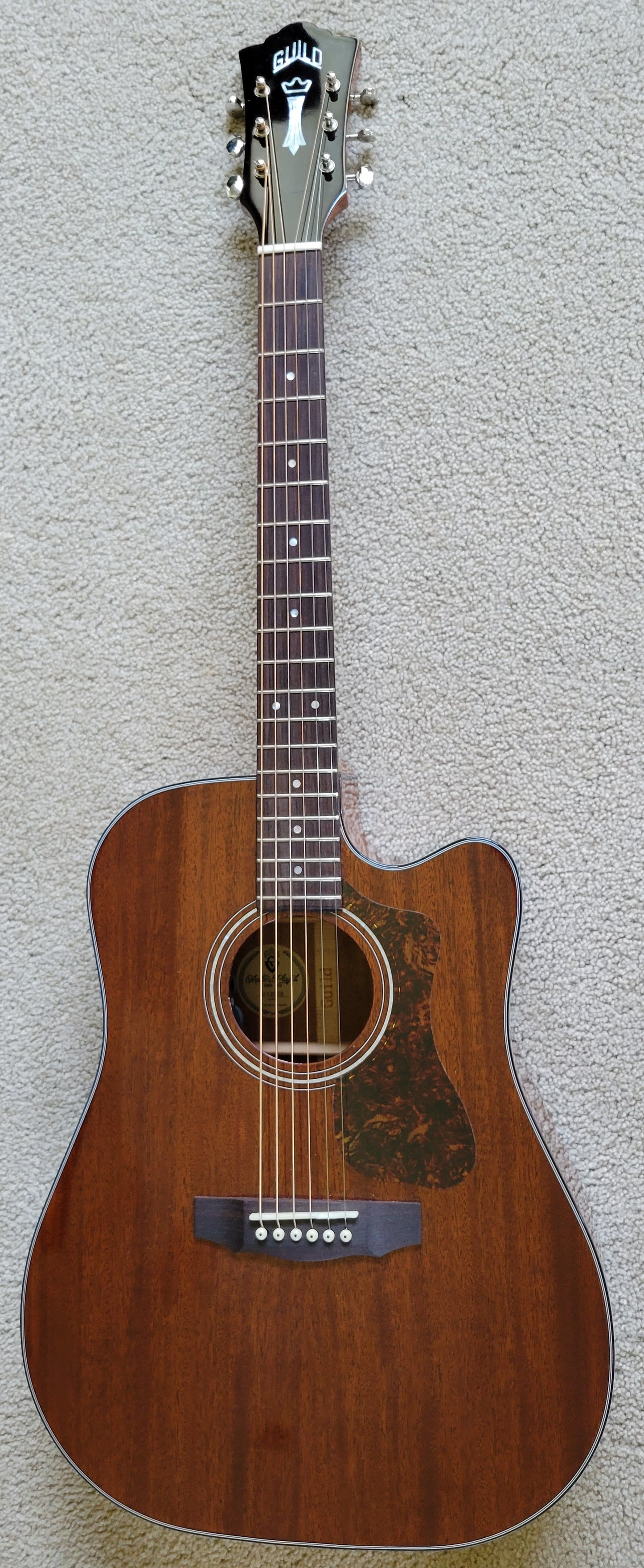 Guild D-120CE Acoustic Electric Guitar, Natural Gloss, Guild Case