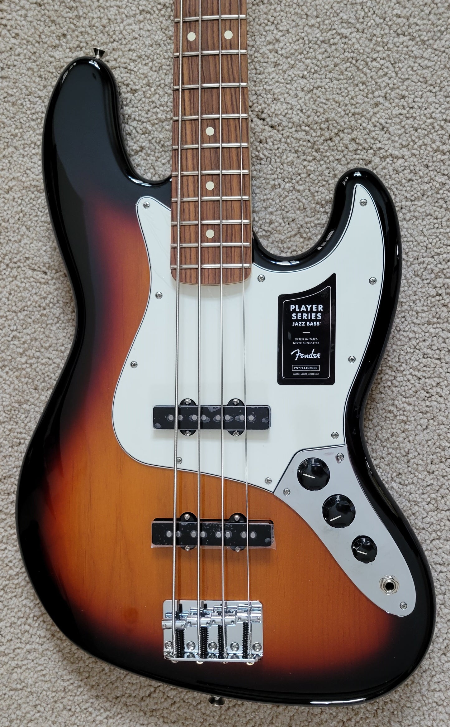 Fender Player Jazz Bass Electric Guitar, 3-Color Sunburst, New Gig Bag