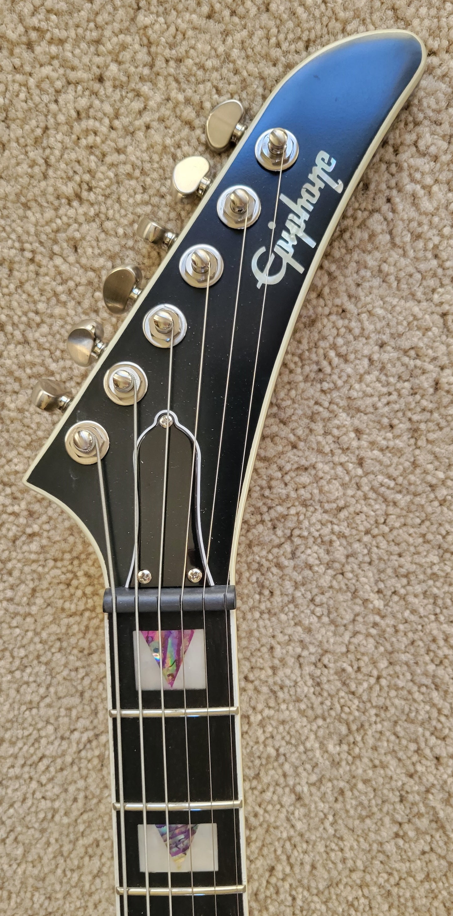 Epiphone Prophecy Extura Electric Guitar, Purple Tiger Aged Gloss, Padded Extreme Gig Bag