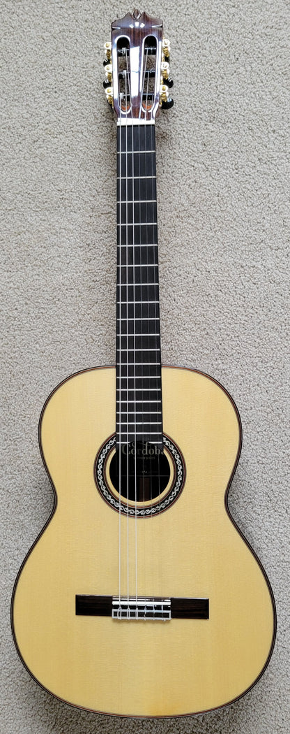 Cordoba C10 SP Spanish Classical Acoustic Guitar, European Spruce Top, Cordoba Polyfoam Case