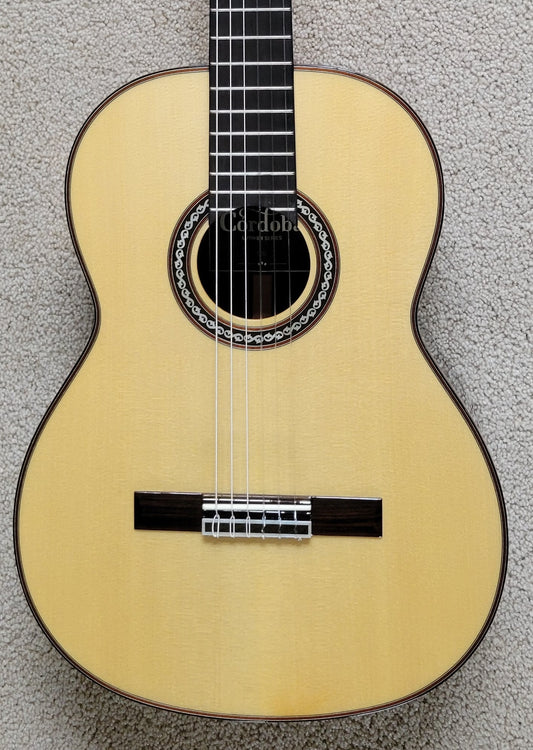 Cordoba C10 SP Spanish Classical Acoustic Guitar, European Spruce Top, Cordoba Polyfoam Case