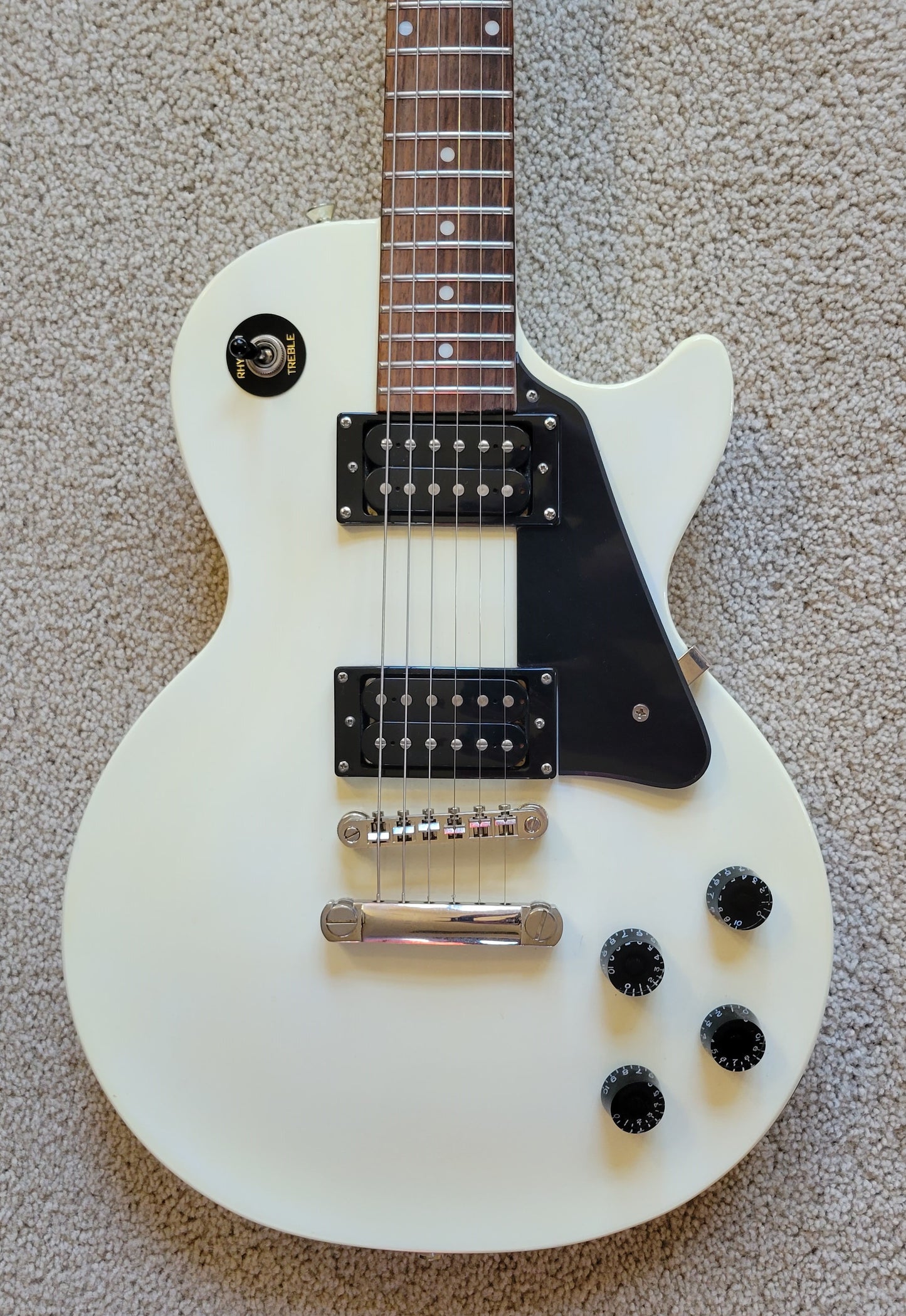 Epiphone Limited Edition Custom Shop Les Paul Studio Electric Guitar, Alpine White, Hard Shell Case