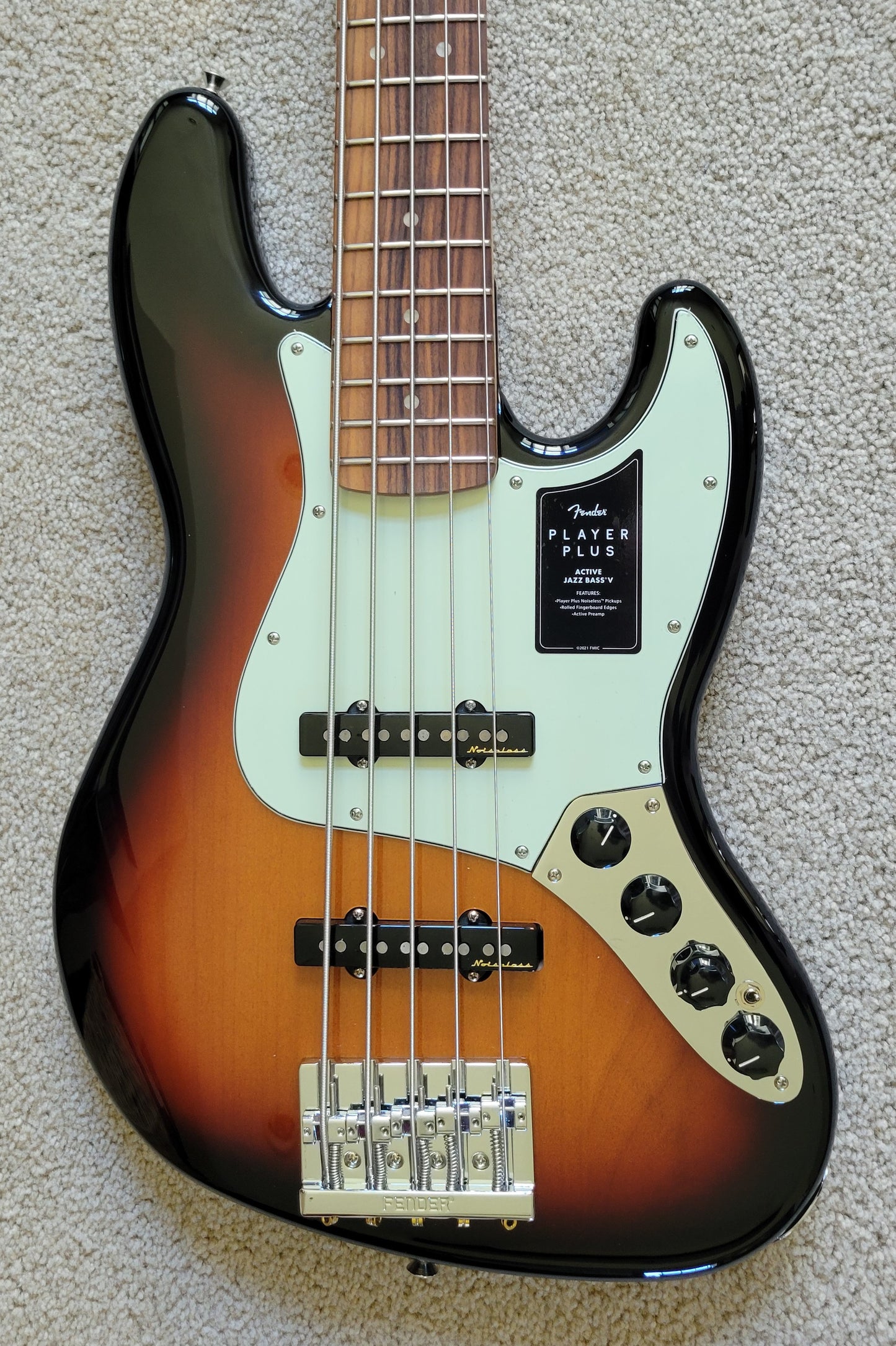 Fender Player Plus Jazz Bass V Electric Bass Guitar, 3 Color Sunburst, New Gig Bag