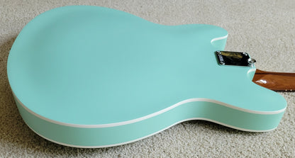 Fender Tom DeLonge Starcaster Electric Guitar, Surf Green, Hard Shell Case