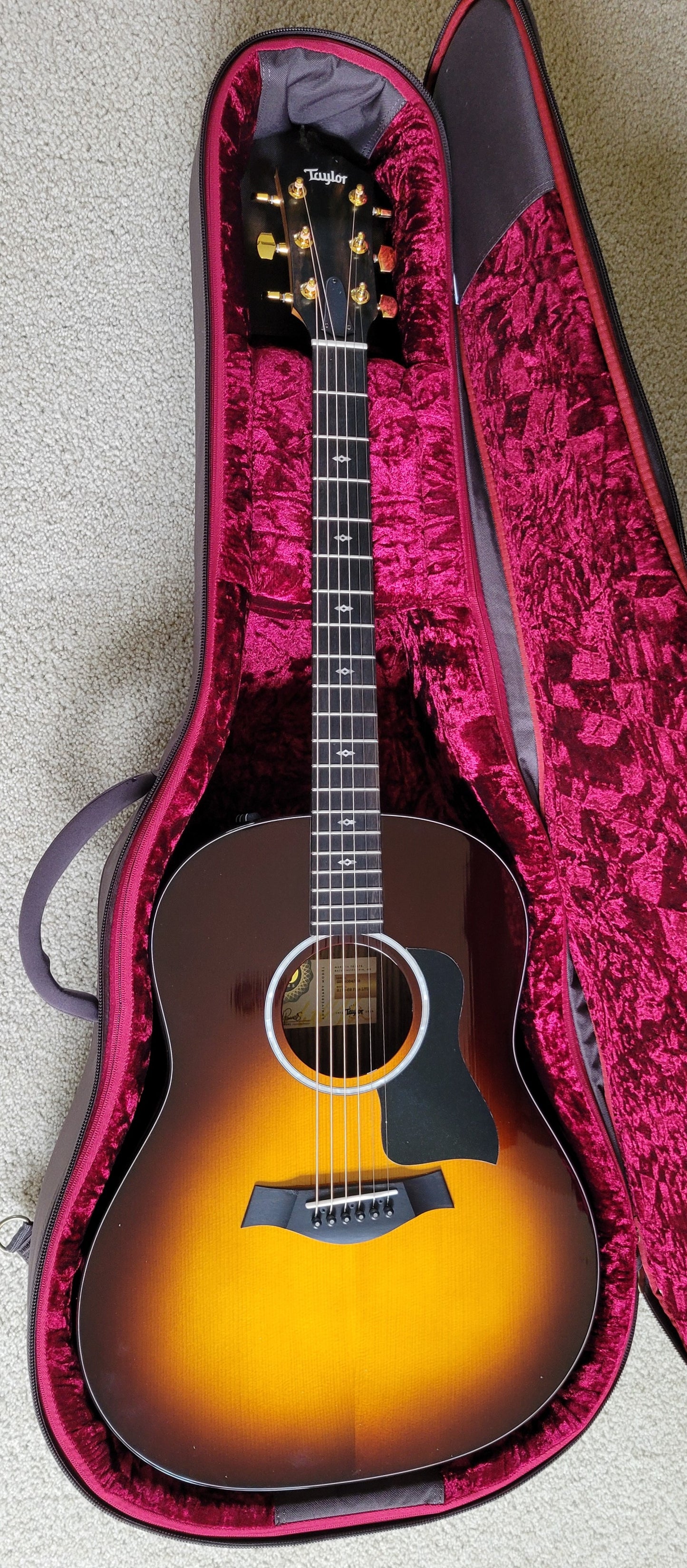 Taylor 217e-SB Plus LTD 50th Anniversary Acoustic Electric Guitar, Tobacco Sunburst, Taylor Case