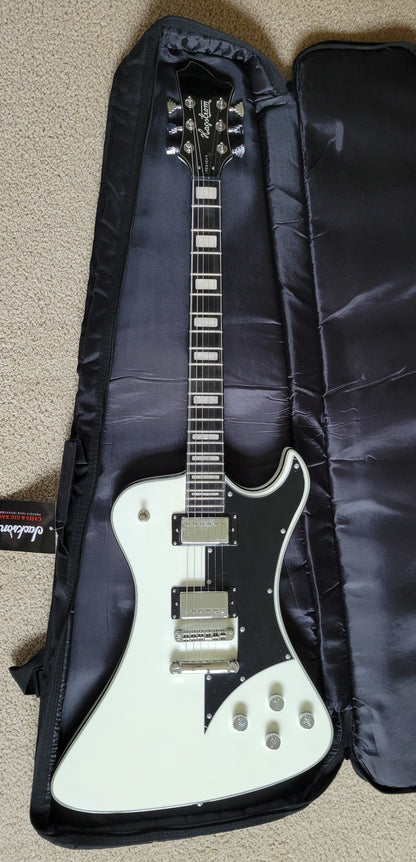 Hagstrom Fantomen Electric Guitar, White Gloss, New Jackson Padded Gig Bag