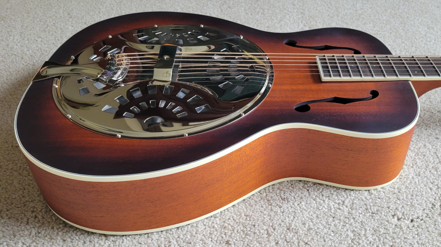 Fender PR-180E Acoustic Electric Resonator Guitar, Aged Cognac Burst, Hard Shell Case