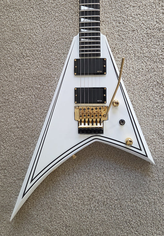 Jackson MJ Series Rhoads RR24MG Electric Guitar, White w/Black Pinstripes, Form Core Case
