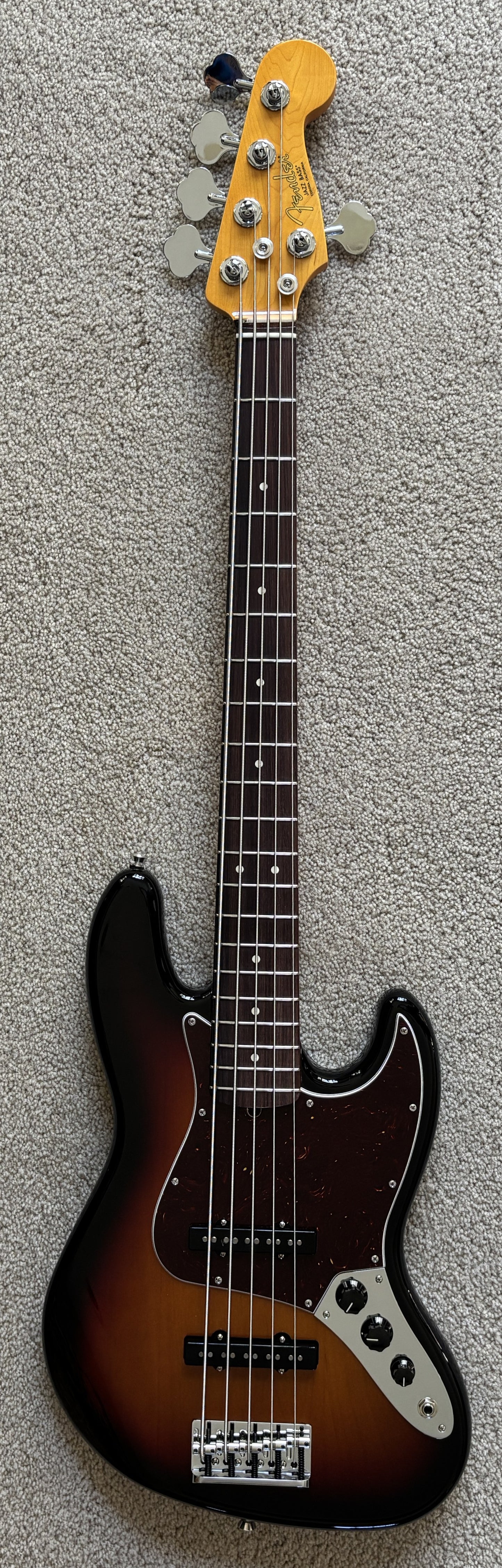 Fender American Professional II Jazz Bass V Guitar, 3-Color Sunburst, Deluxe Molded Hardshell Case
