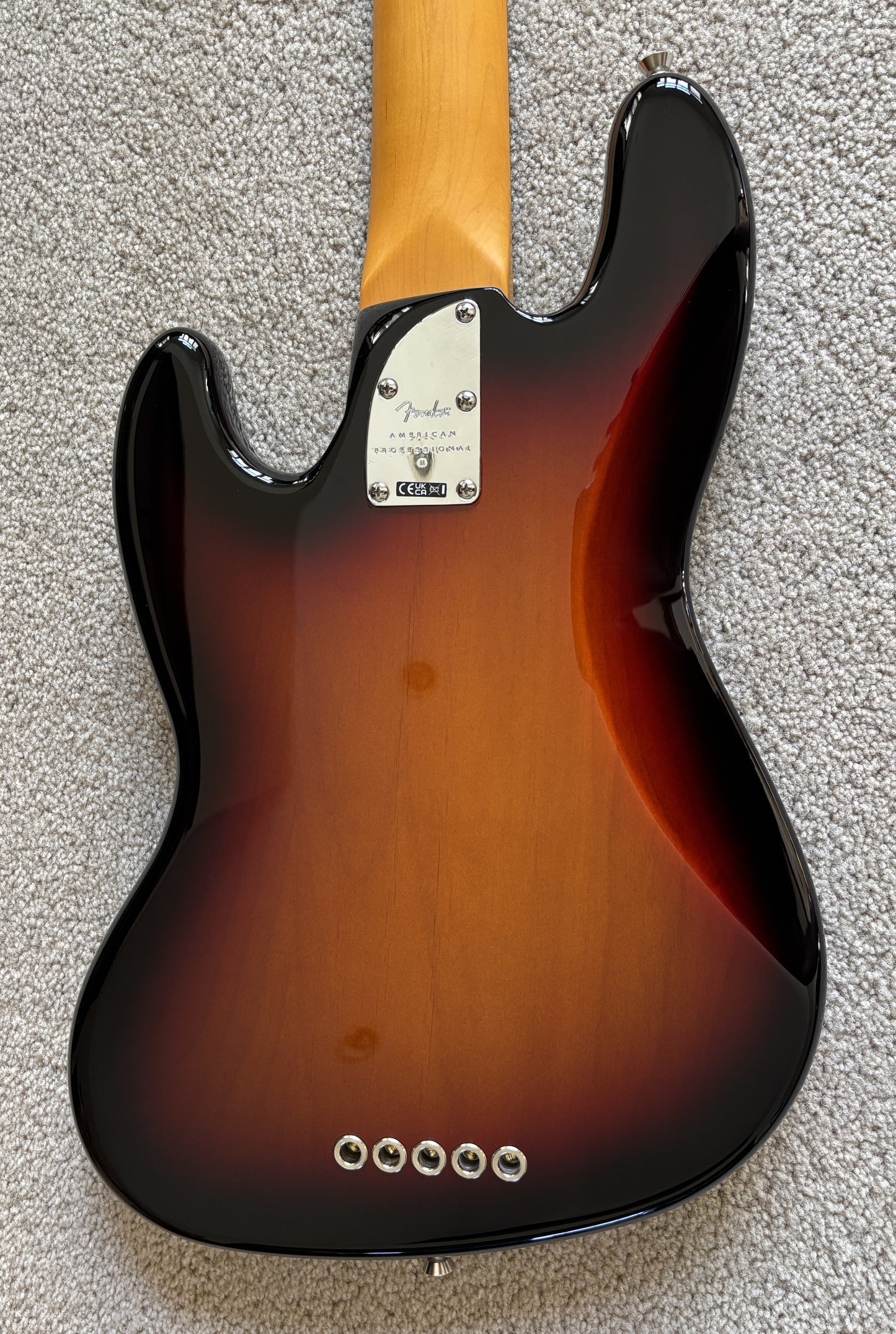 Fender American Professional II Jazz Bass V Guitar, 3-Color Sunburst, Deluxe Molded Hardshell Case