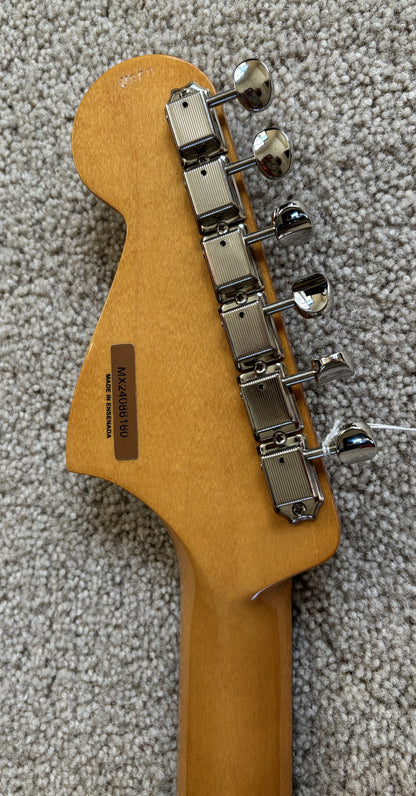 Fender Vintera II '60s Bass VI Electric Guitar, Fiesta Red, Fender Gig Bag