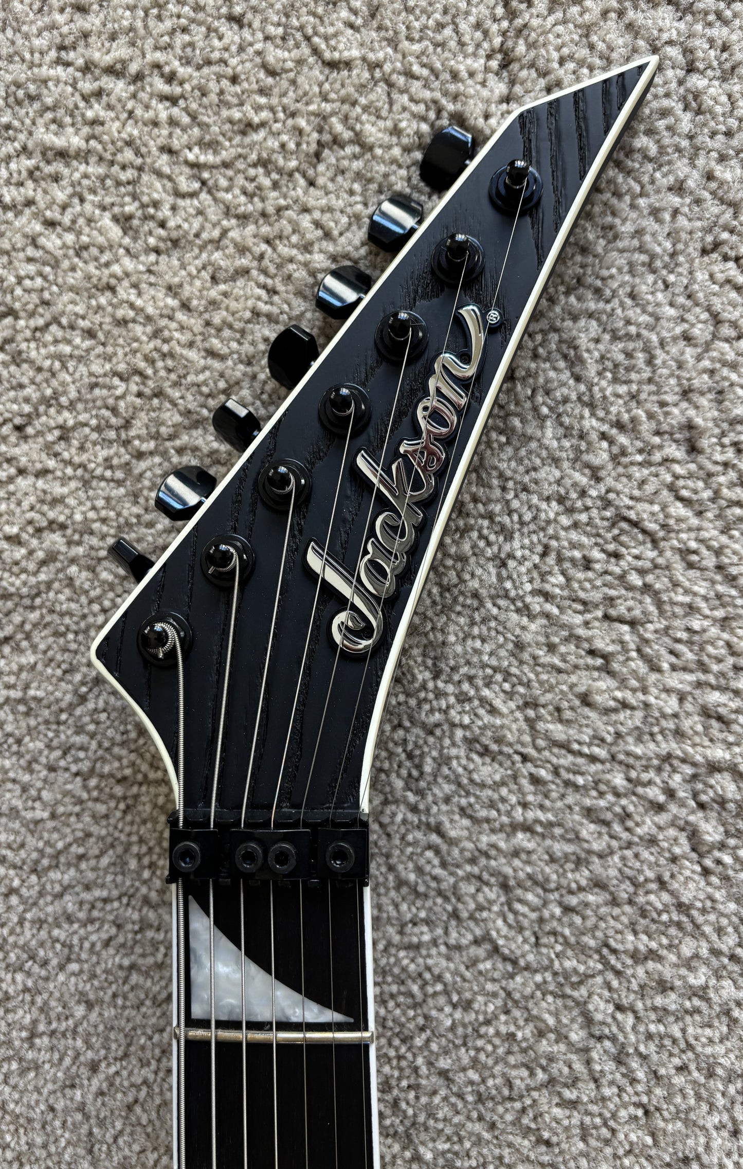 Jackson Pro Series Signature Jeff Loomis Soloist SL7 Electric Guitar, Satin Black, Hard Shell Case