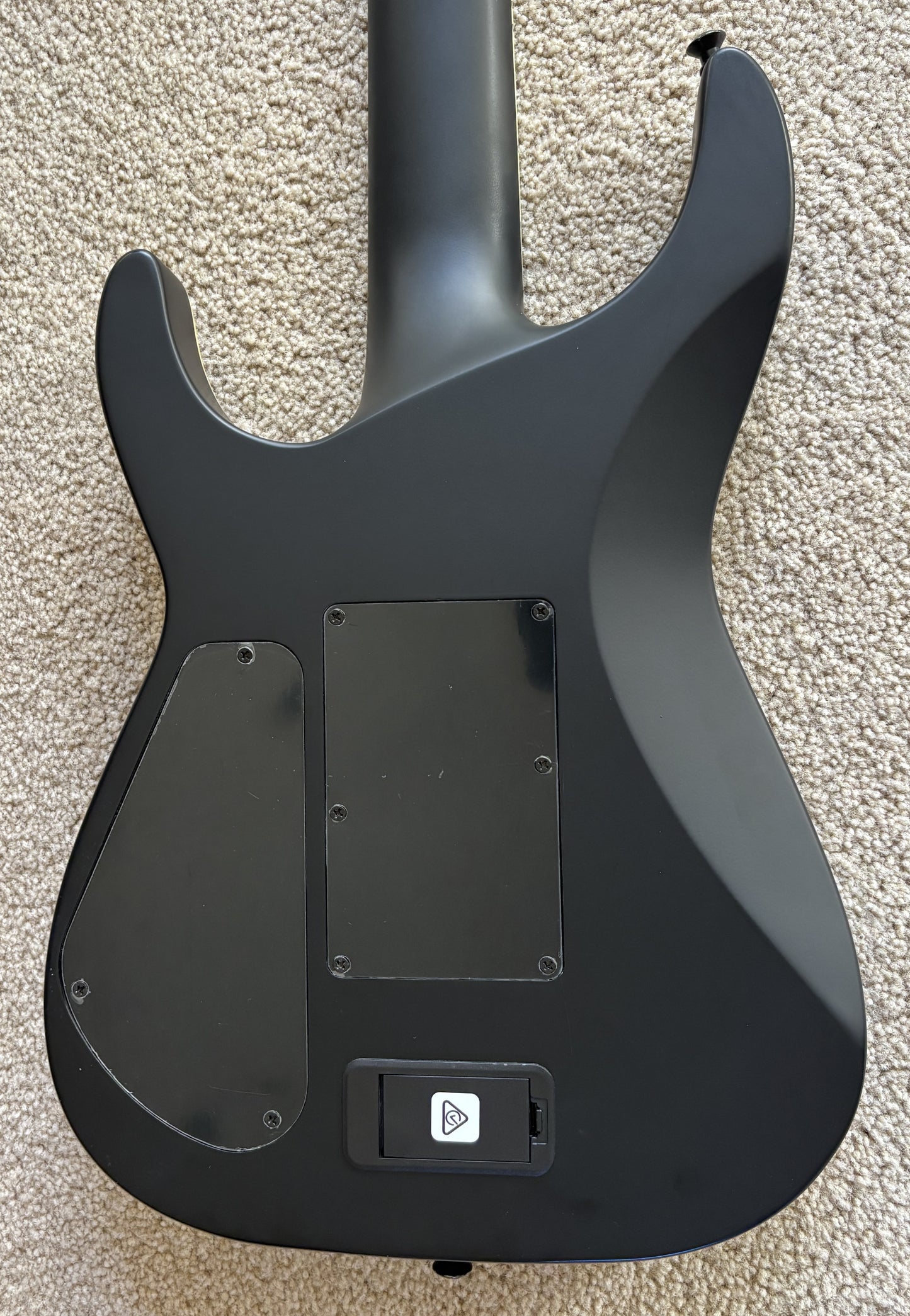 Jackson Pro Series Signature Jeff Loomis Soloist SL7 Electric Guitar, Satin Black, Hard Shell Case