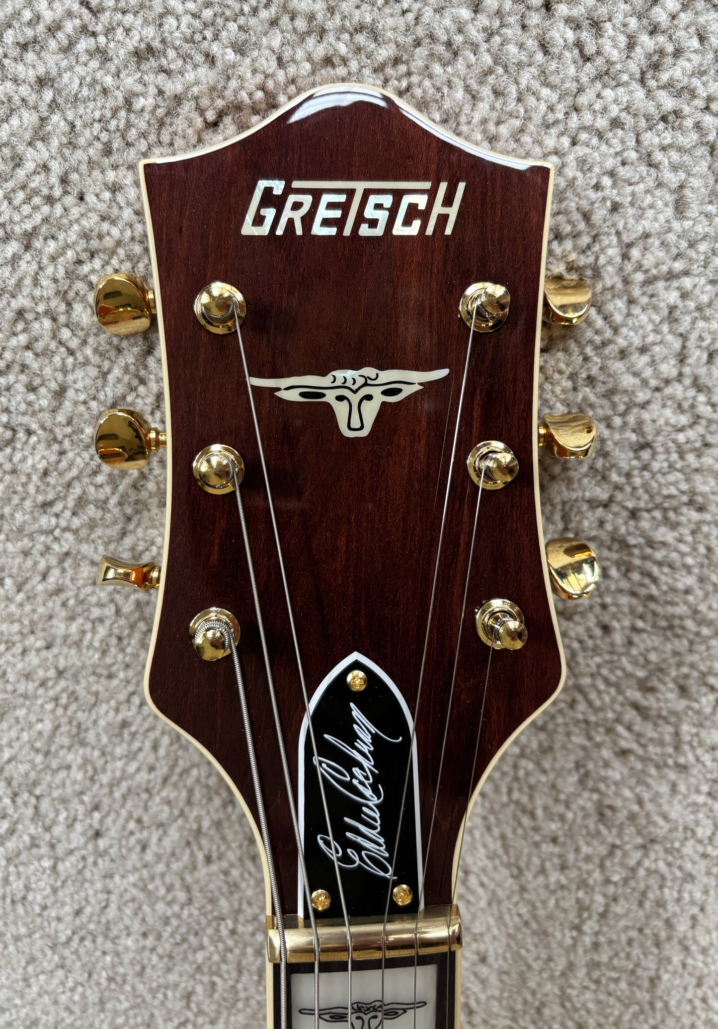Gretsch G6120 Eddie Cochran Signature Electric Guitar, Hollow Body, Bigsby, Hard Shell Case