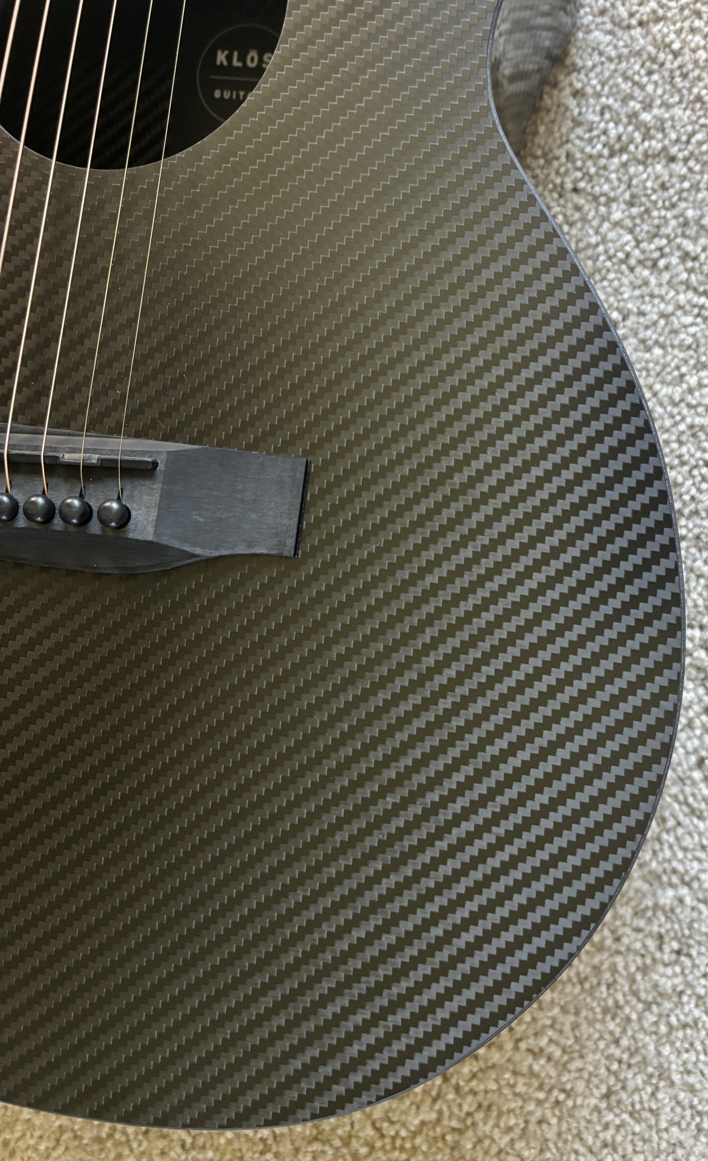 KLOS Full Carbon Series Grand Cutaway Mini Acoustic Electric Guitar, Carbon Fiber, Gig Bag