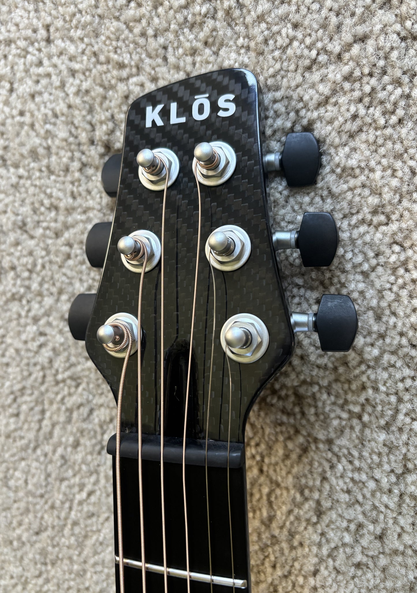 KLOS Full Carbon Series Grand Cutaway Mini Acoustic Electric Guitar, Carbon Fiber, Gig Bag